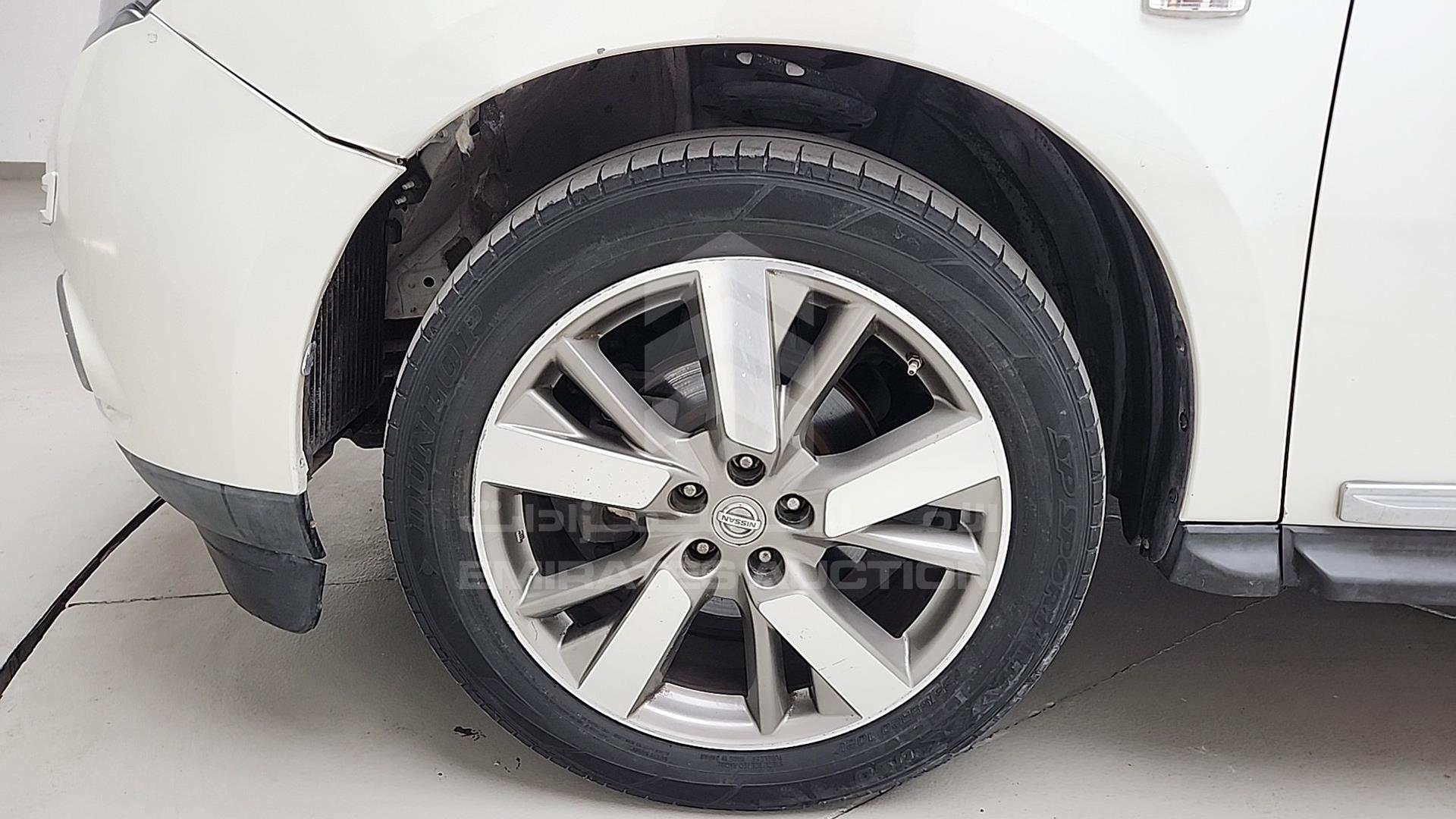 2015 NISSAN PATHFINDER VIN: 5N1AR2M52FC629449