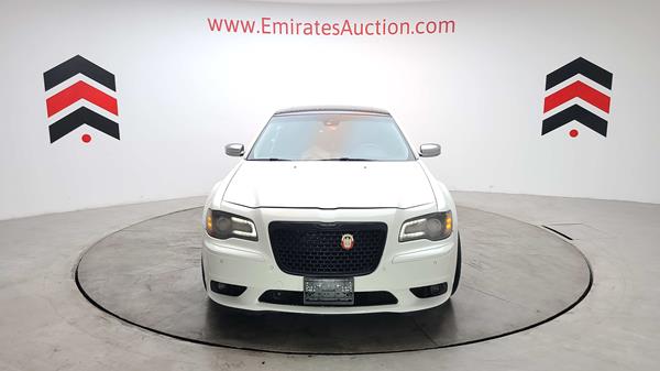 Chrysler 300 2014 2C3CCAAG4EH326882 Image 2