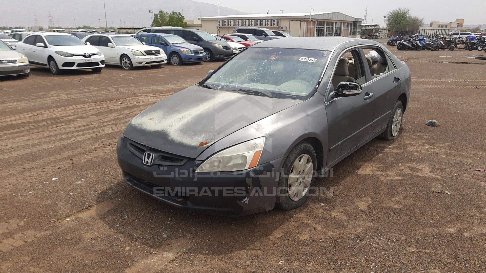 2005 HONDA ACCORD VIN: JHMCM56595C400192