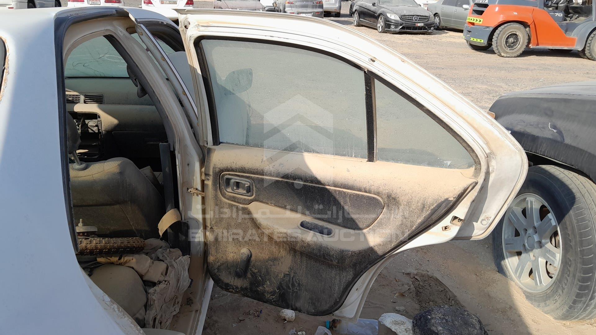 0 NISSAN SUNNY VIN: JN1BBAB14Z0321765