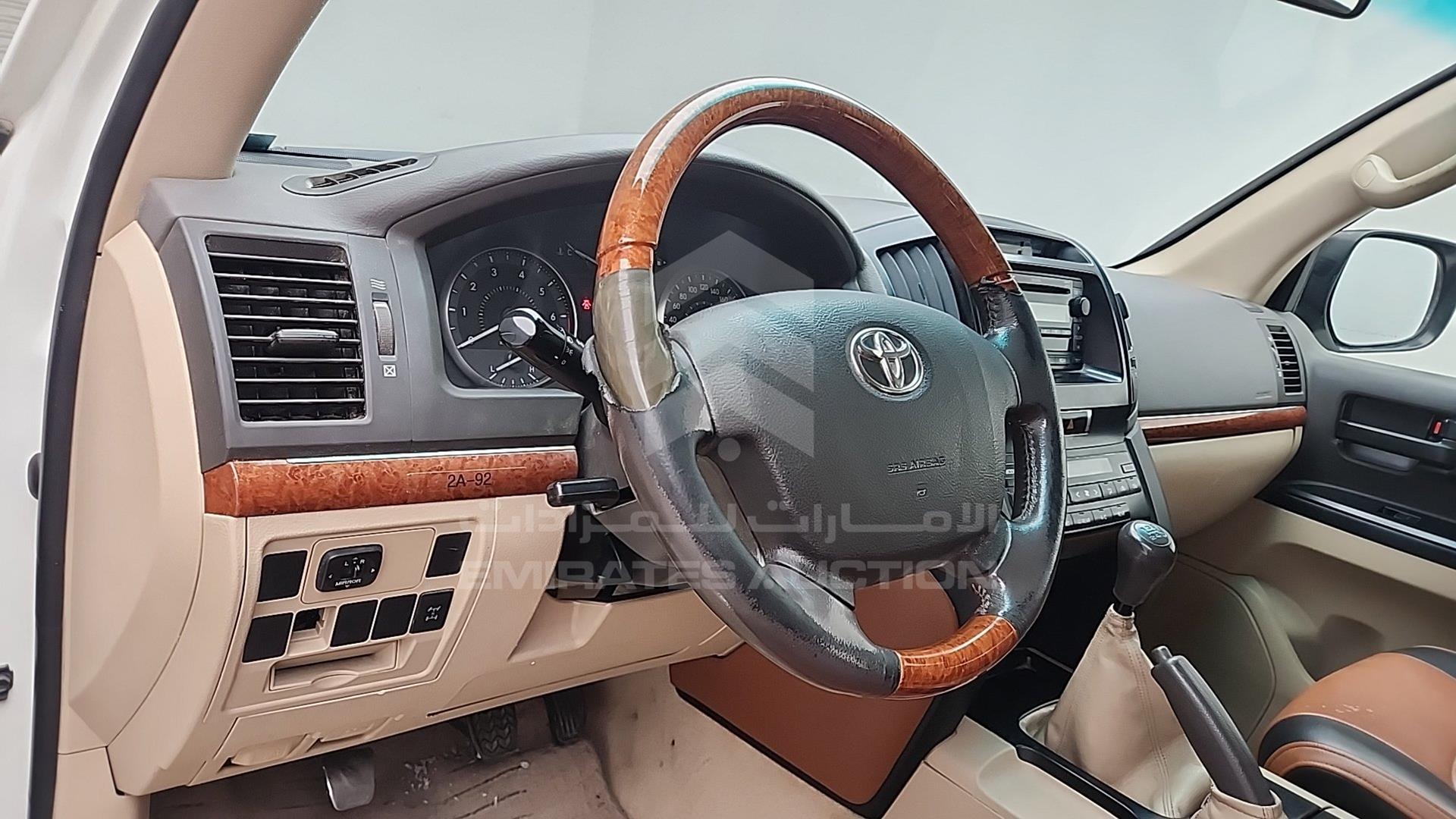 2015 TOYOTA LAND CRUISER VIN: JTMHU09J3F5097838