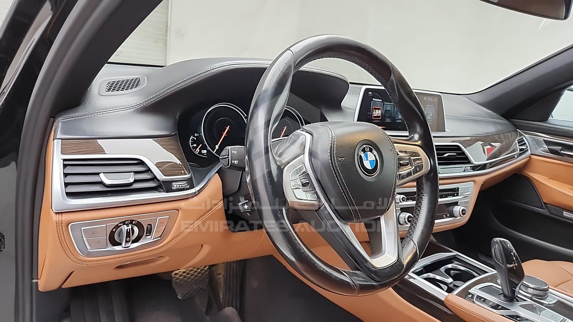 2017 BMW 730 VIN: WBA7E0107HG662382