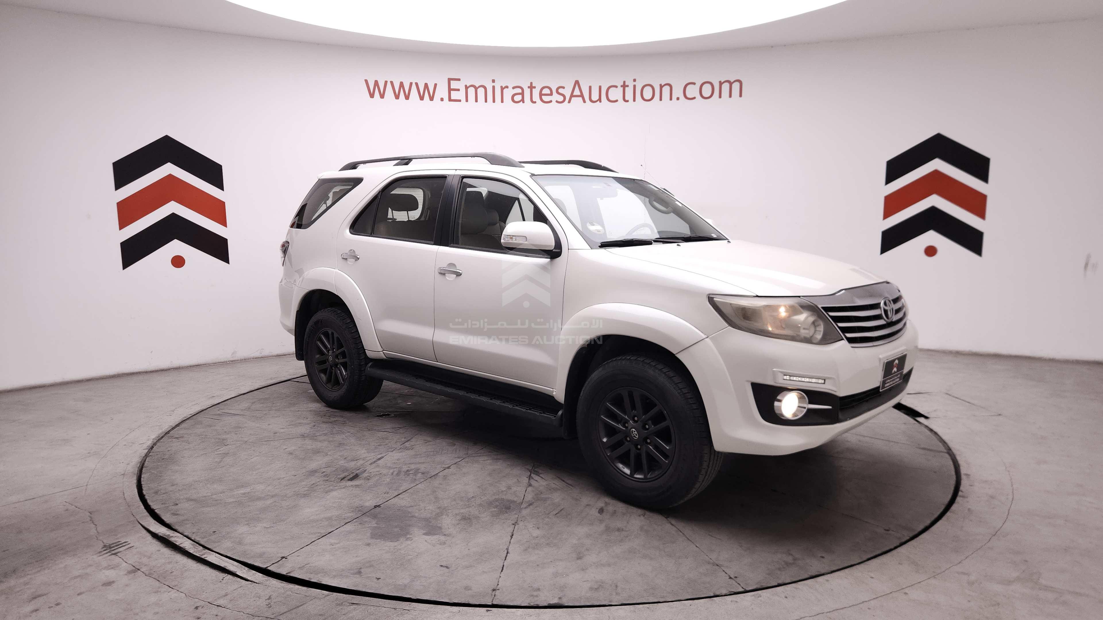MHFYU59G0F7042614 - 2015 Toyota Fortuner - #504127