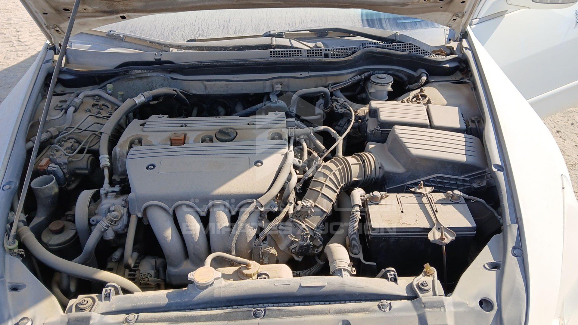 2005 HONDA ACCORD VIN: JHMCM56555C413652