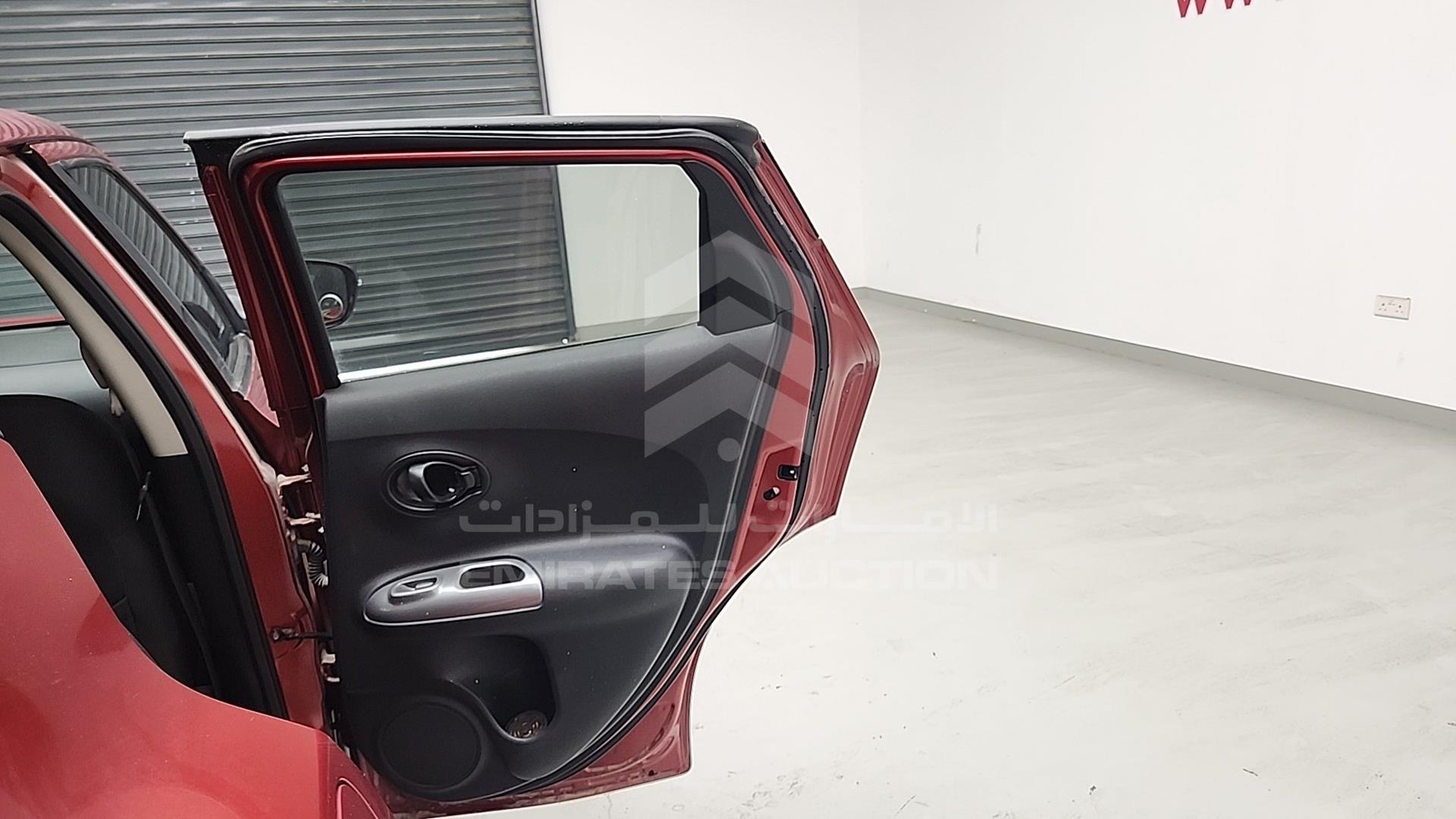 2015 NISSAN JUKE VIN: JN1BF5MD8FT310845