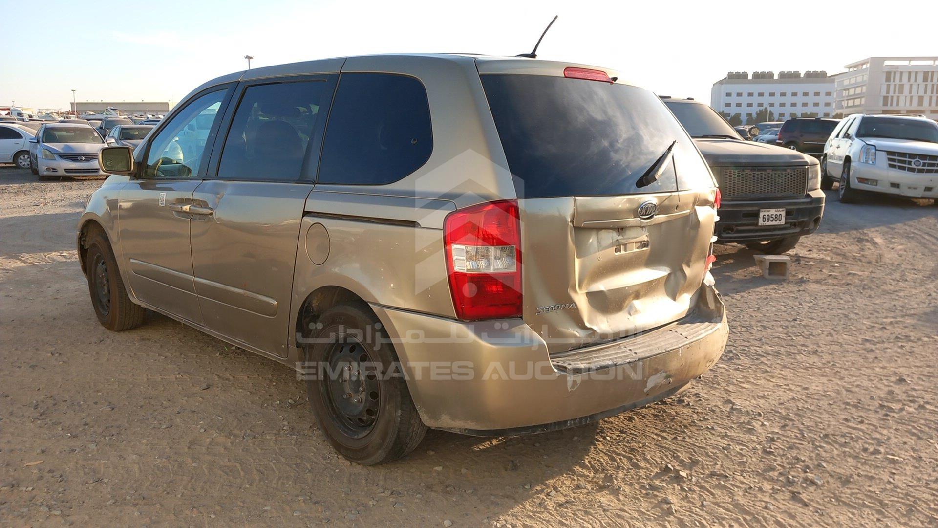 2009 KIA SEDONA VIN: KNDMB133396279378