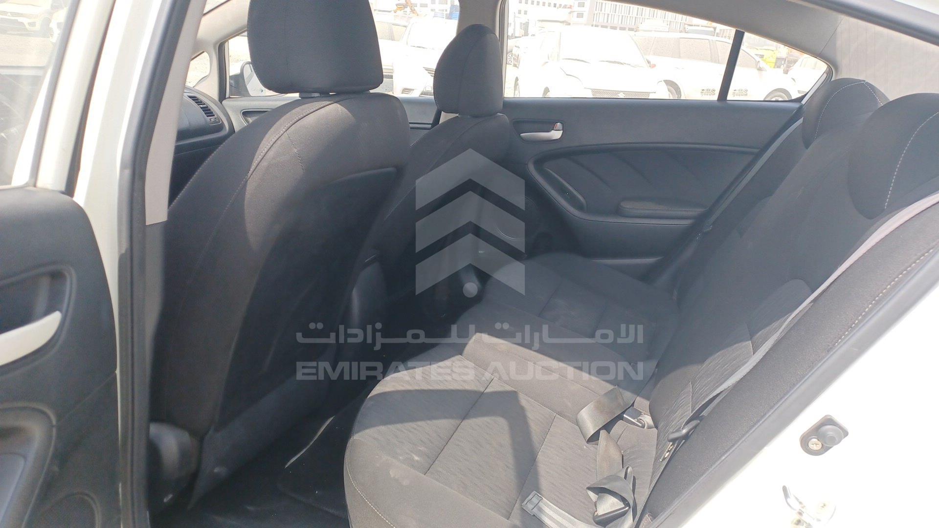 2016 KIA CERATO VIN: KNAFK4174G5553896