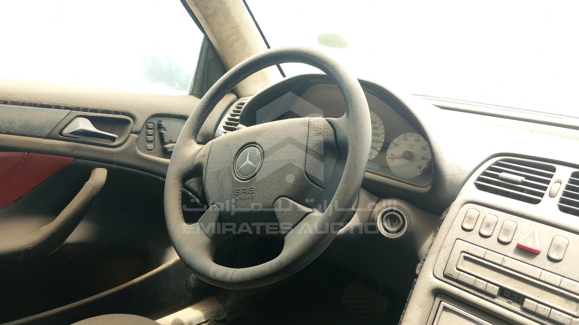 0 MERCEDES --- VIN: WDB2083651F024839