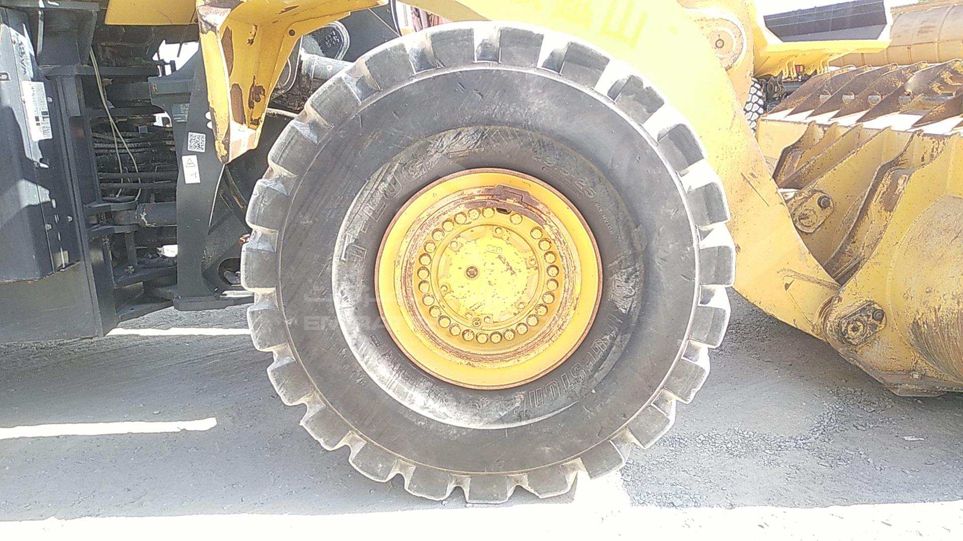 2014 KOMATSU WA500-6 VIN: KMTWA096V01055303