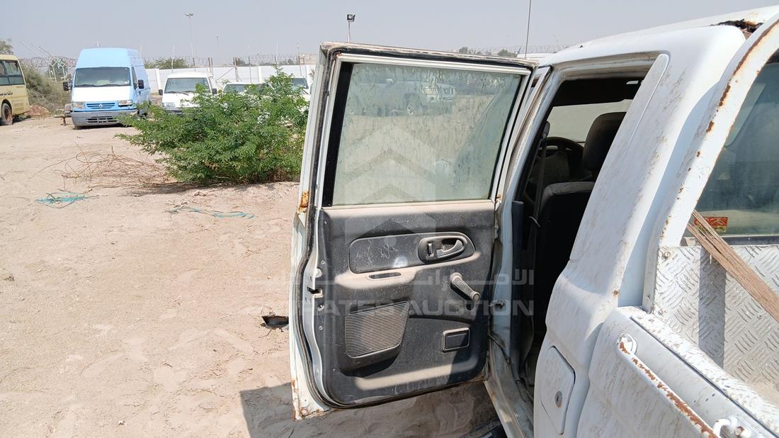 2005 Mitsubishi L 200 — Rear Left Door — Photo 17
