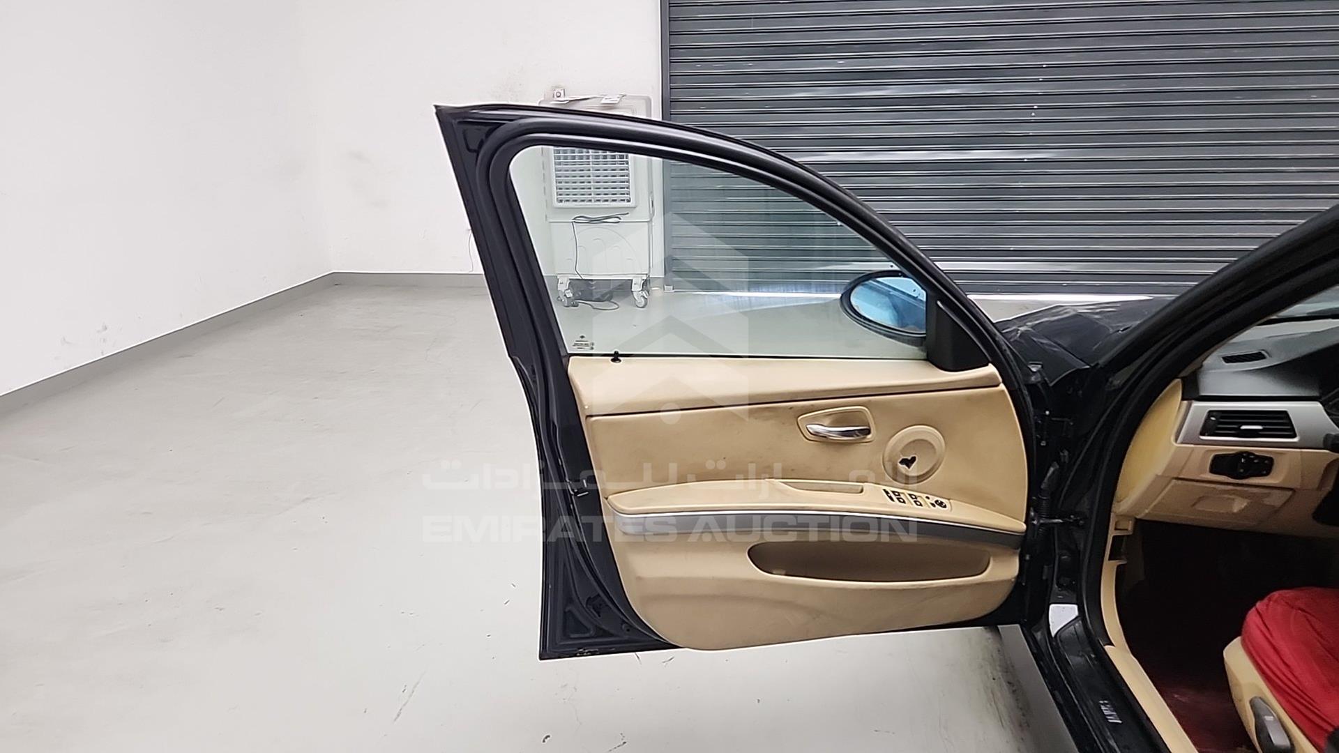 2008 BMW 320I VIN: WBAVG71008A402631