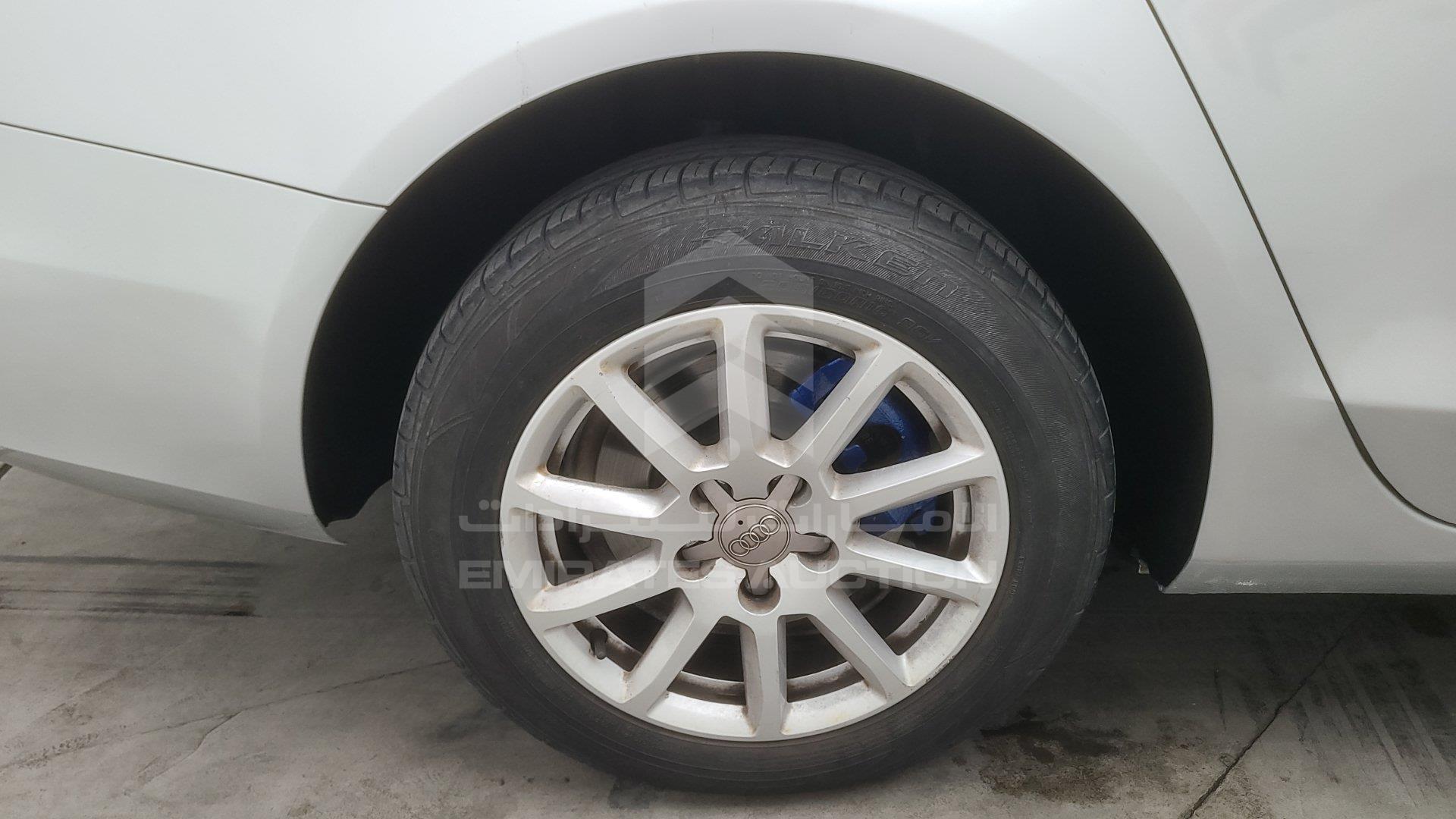 WAUACCFL6FA005492 - 2015 Audi A4 - #460408
