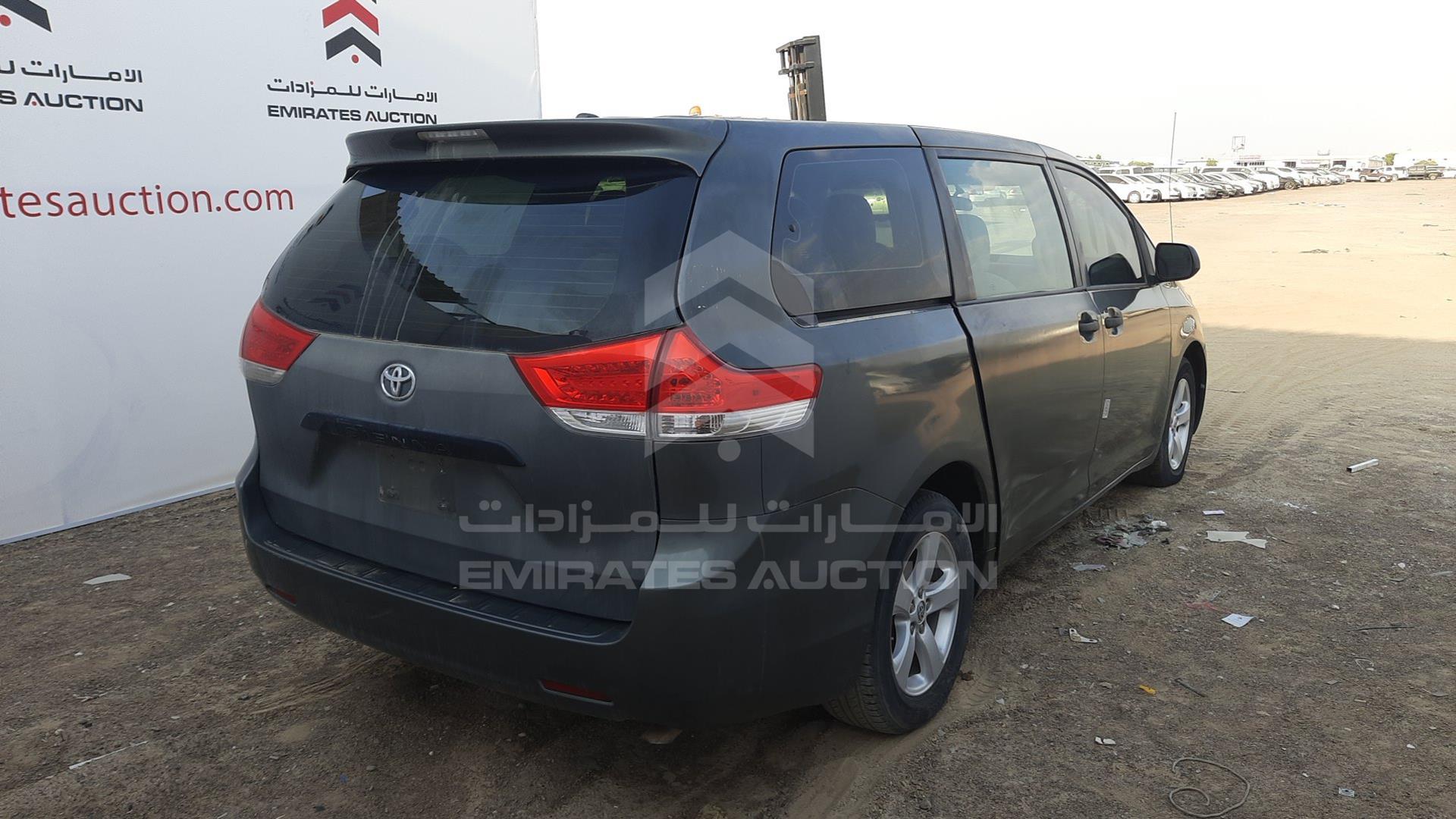 2013 TOYOTA SIENNA VIN: 5TDZK3DCXDS398733