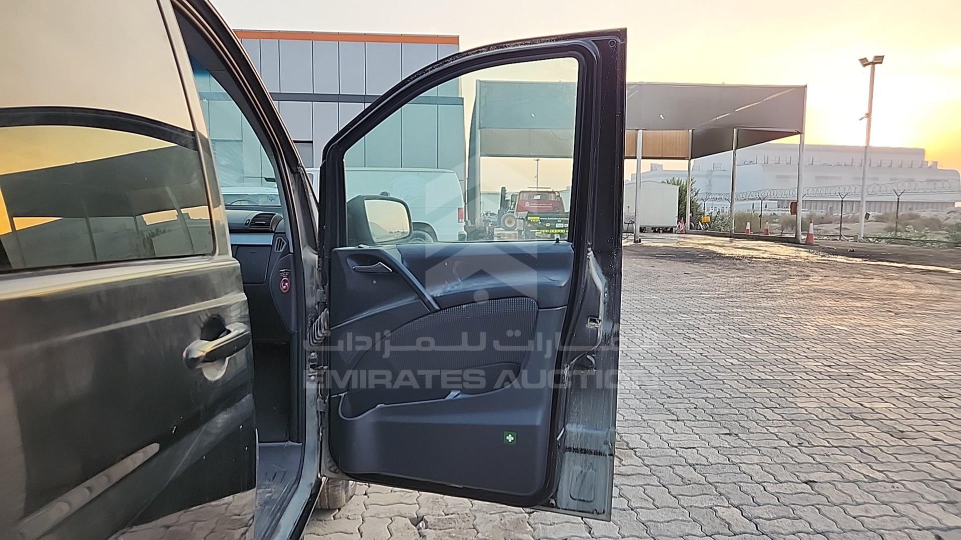 2014 MERCEDES VIANO VIN: WD4WA5A65F3900624