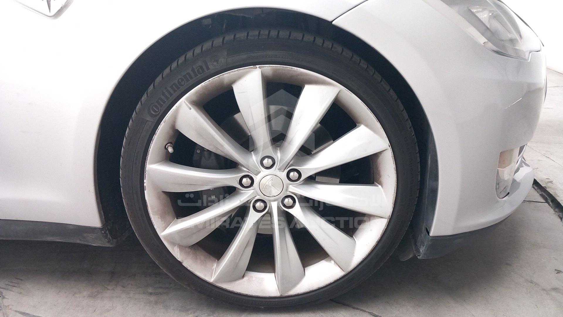 2013 TESLA MODEL S VIN: 5YJSA1DP0DFP23230