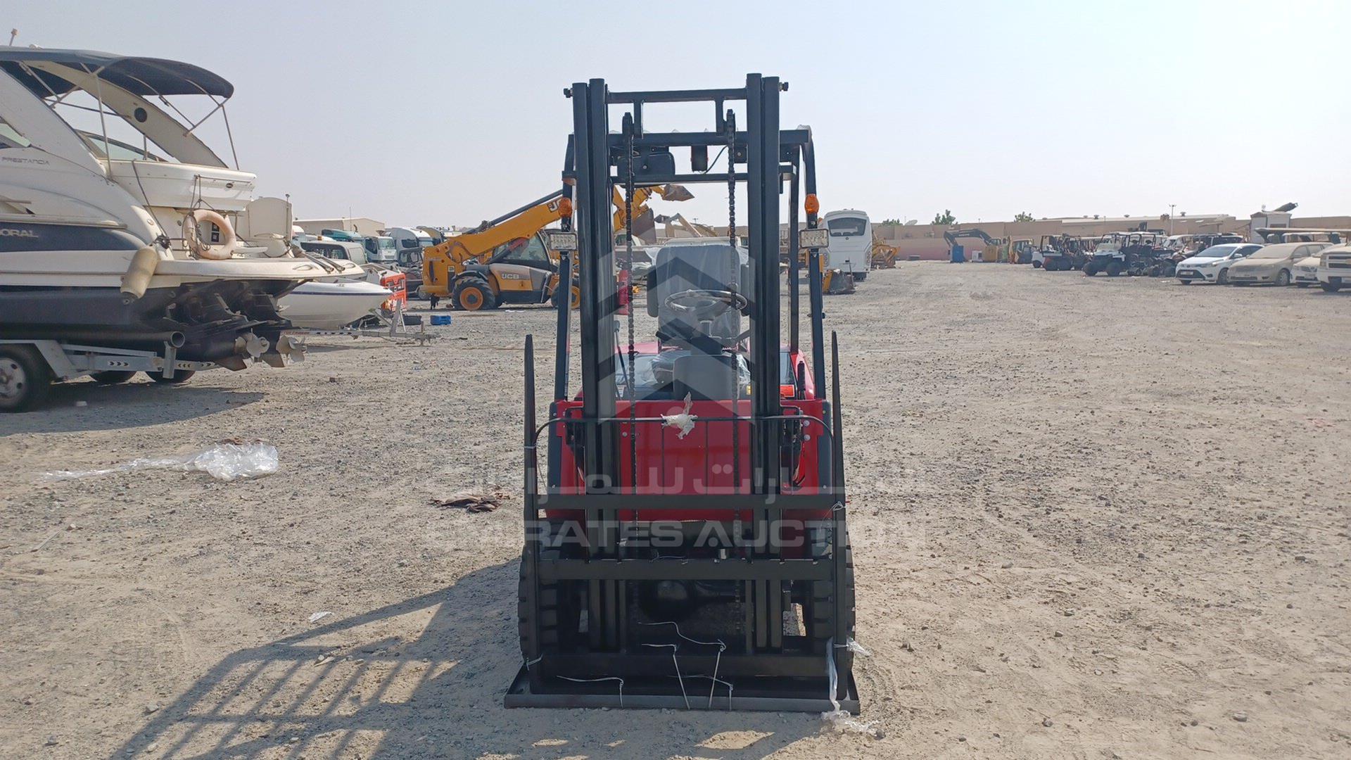 2024 FORKLIFT --- VIN: YQ2491572