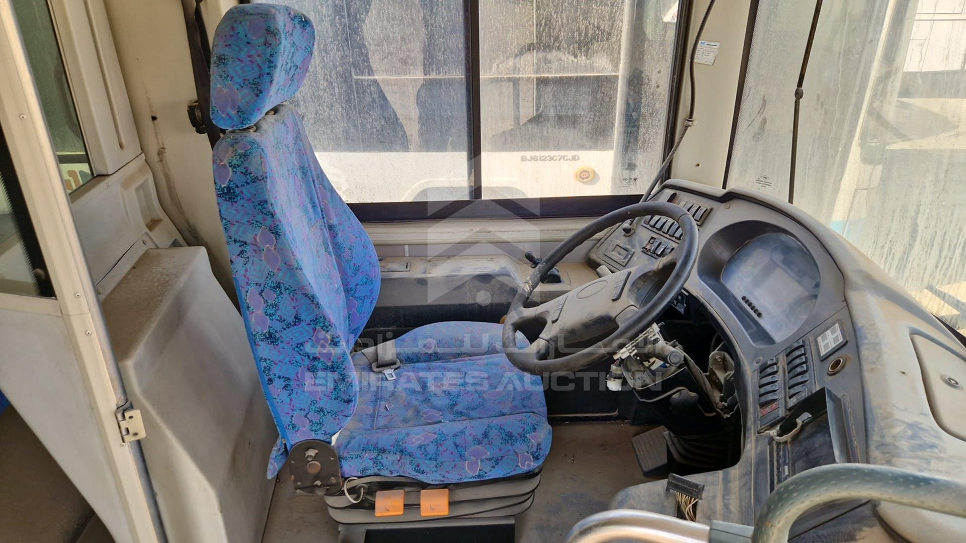 2017 FOTON BUS VIN: LVCB4LED4HG052176