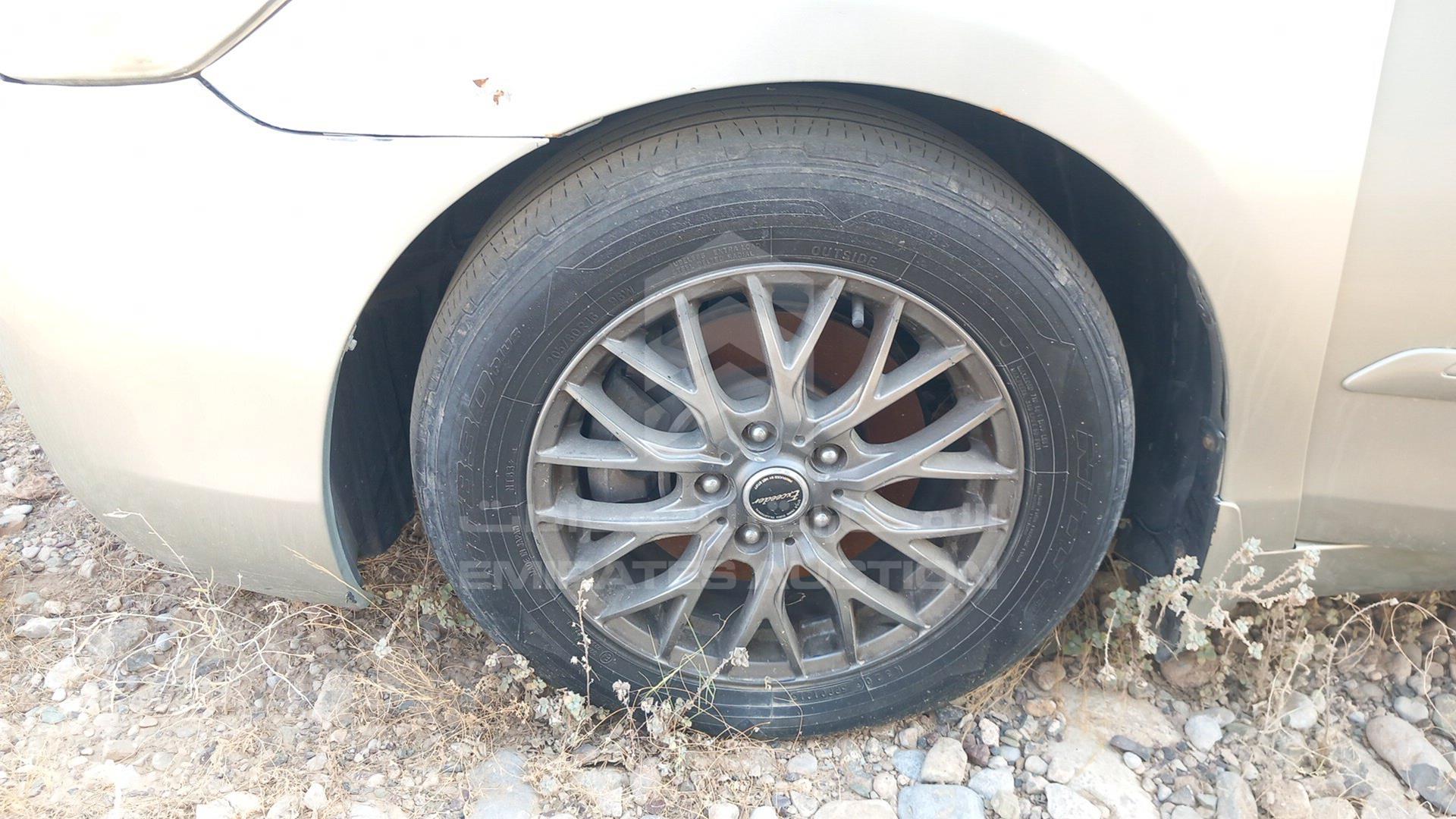2008 TOYOTA CAMRY VIN: 6T1BE42KX8X492880