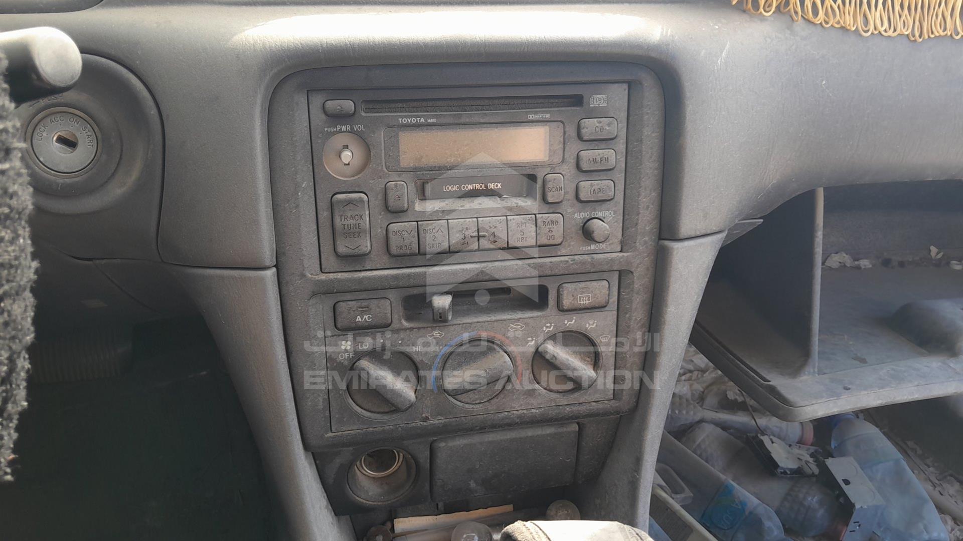 1999 TOYOTA CAMRY VIN: JT2BG28K3X0263995