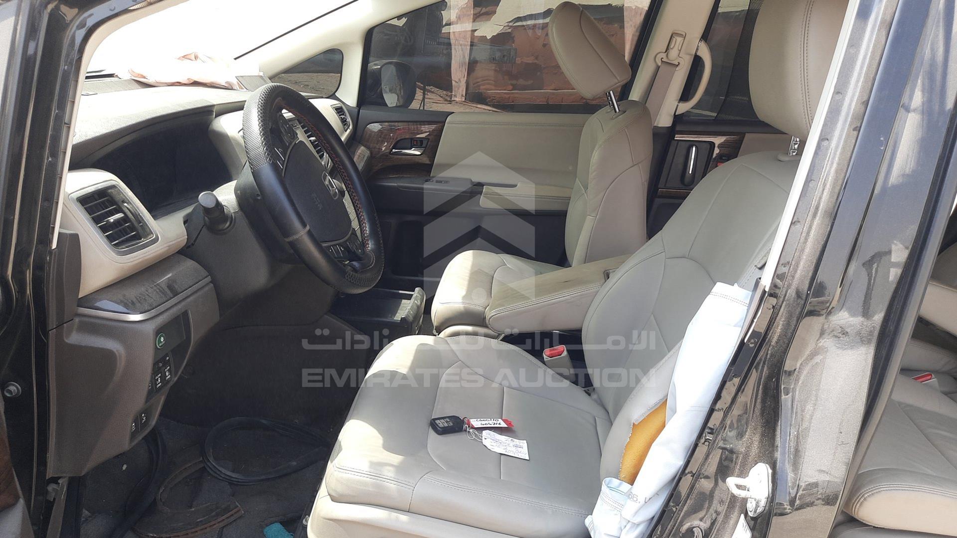 2018 HONDA ODYSSEY VIN: JHMRC1857JC400110