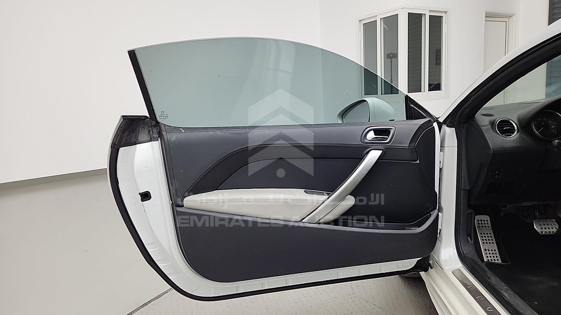 2012 PEUGEOT RCZ VIN: VF34J5FM0CP000930