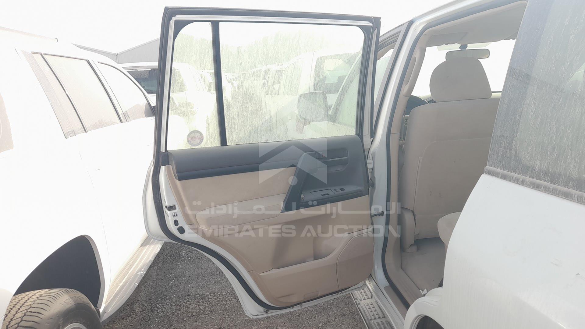 2014 TOYOTA LAND CRUISER VIN: JTMDU09J1E5082266