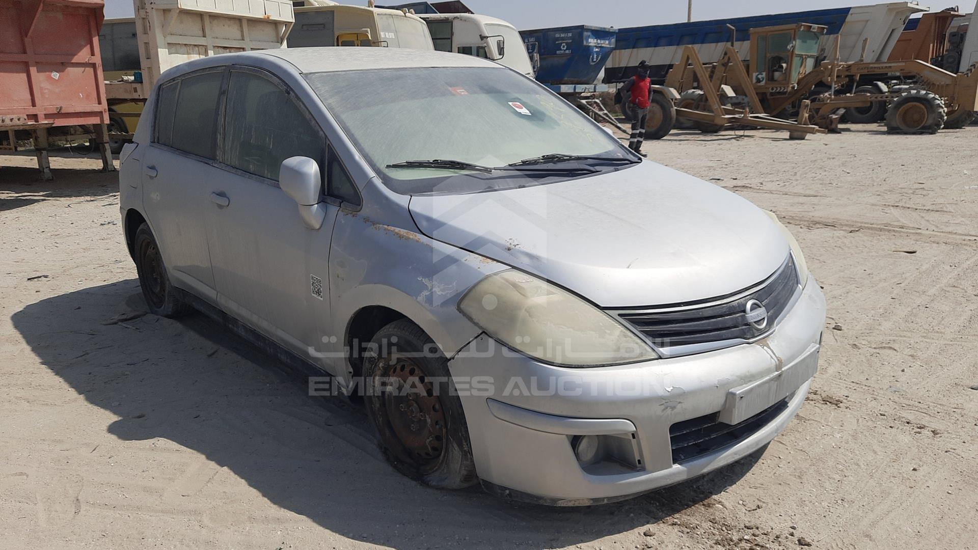 2011 NISSAN TIIDA VIN: 3N1BC1C75BL355740