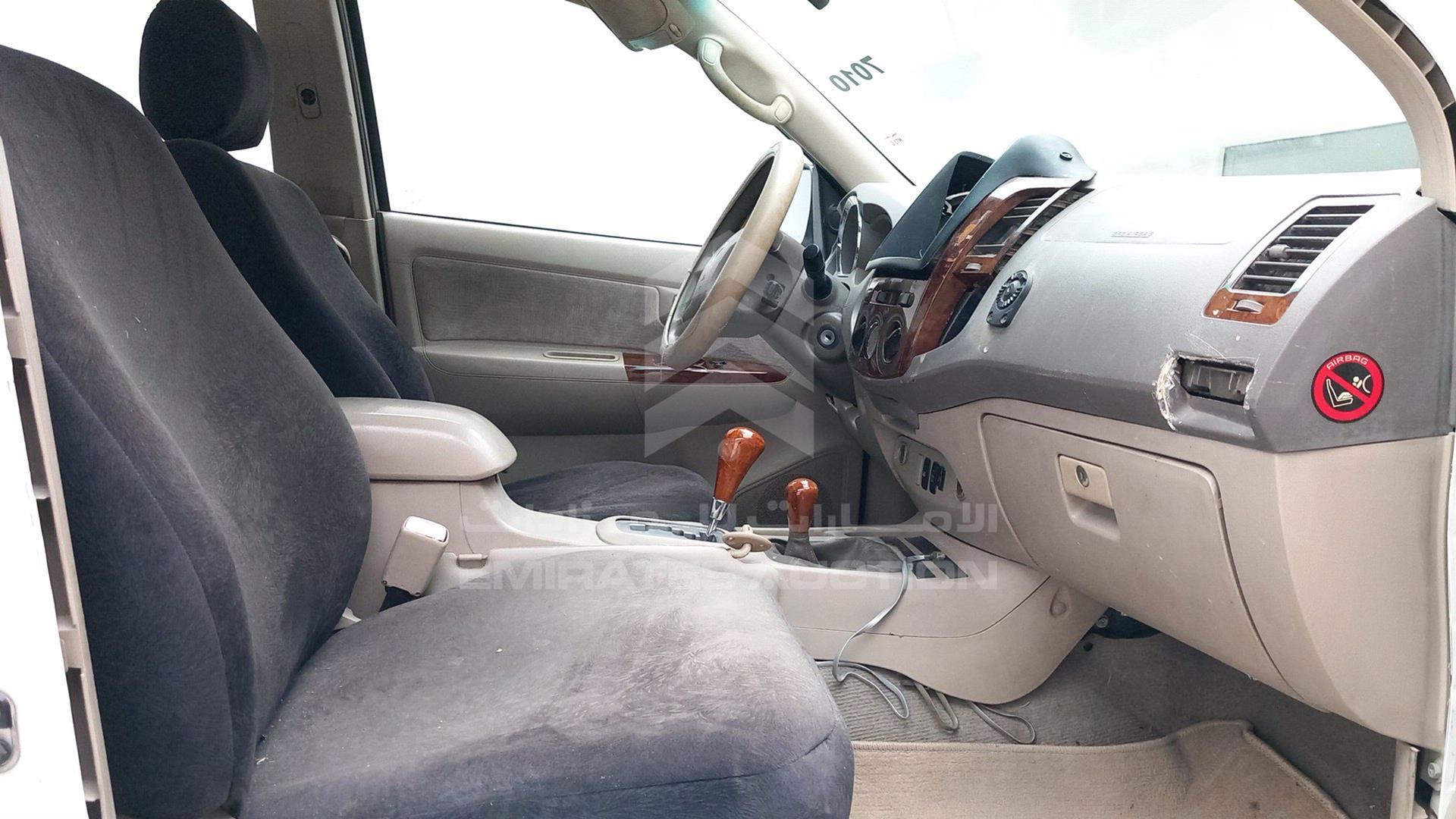 2007 TOYOTA FORTUNER VIN: MHFYU59G477001095