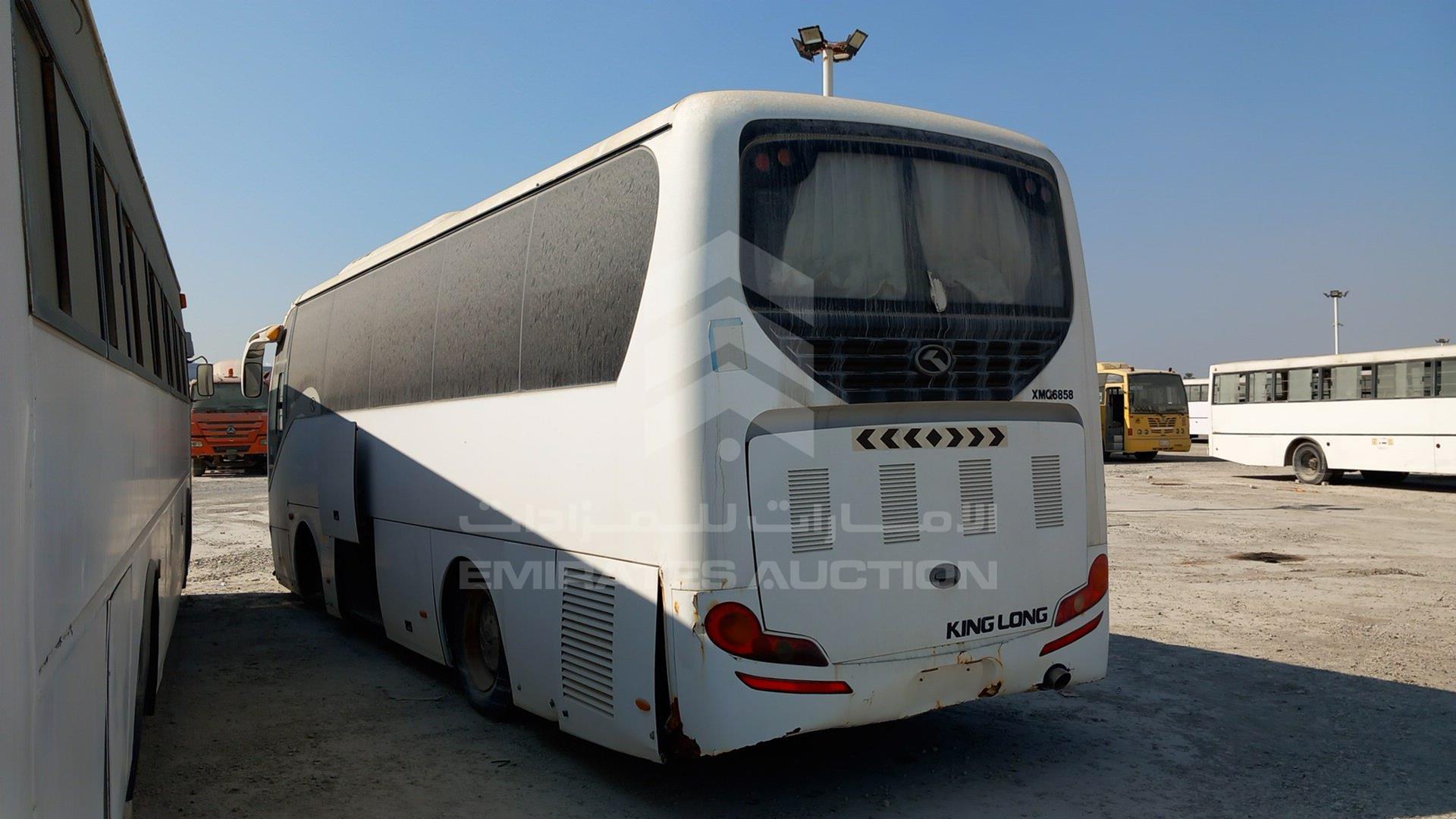 2010 KING LONG XMQ6858 VIN: LA6R1DS91AB200467