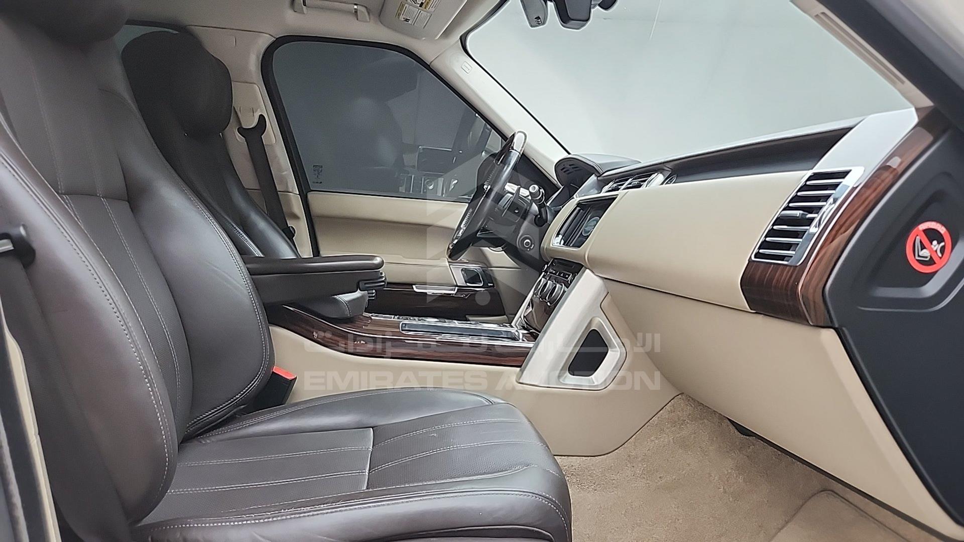2014 RANGE ROVER VOGUE VIN: SALGS2EF1EA132650