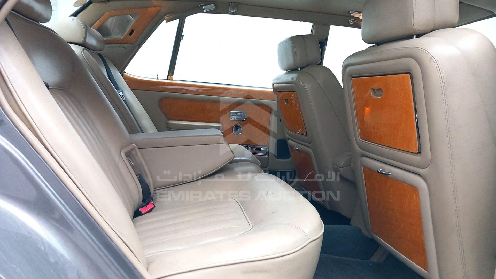 1990 ROLLS-ROYCE SILVER SPUR VIN: SCAZN02A2LCX32977