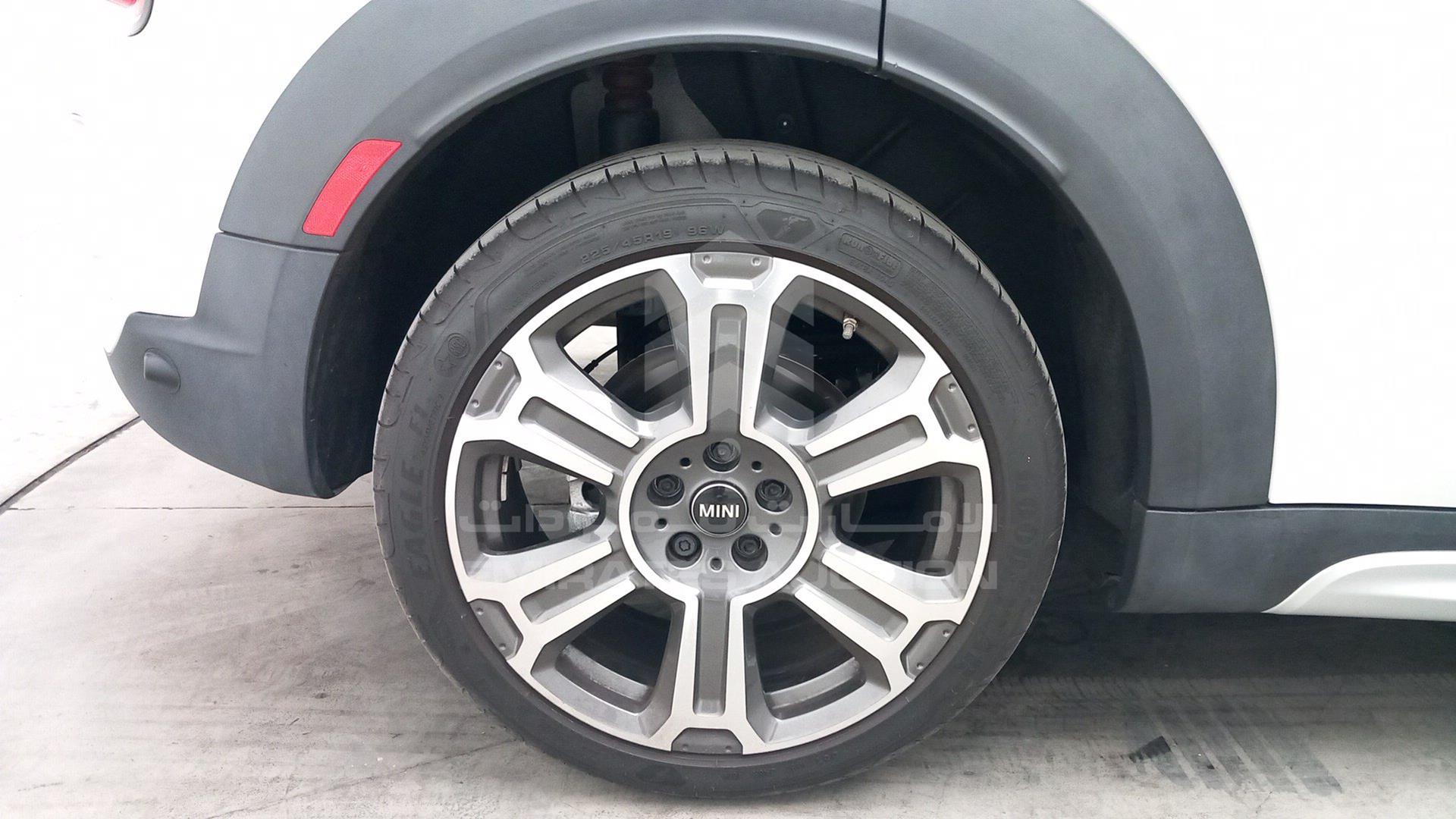 2023 MINI COOPER S VIN: WMZ53BR05P3R27645