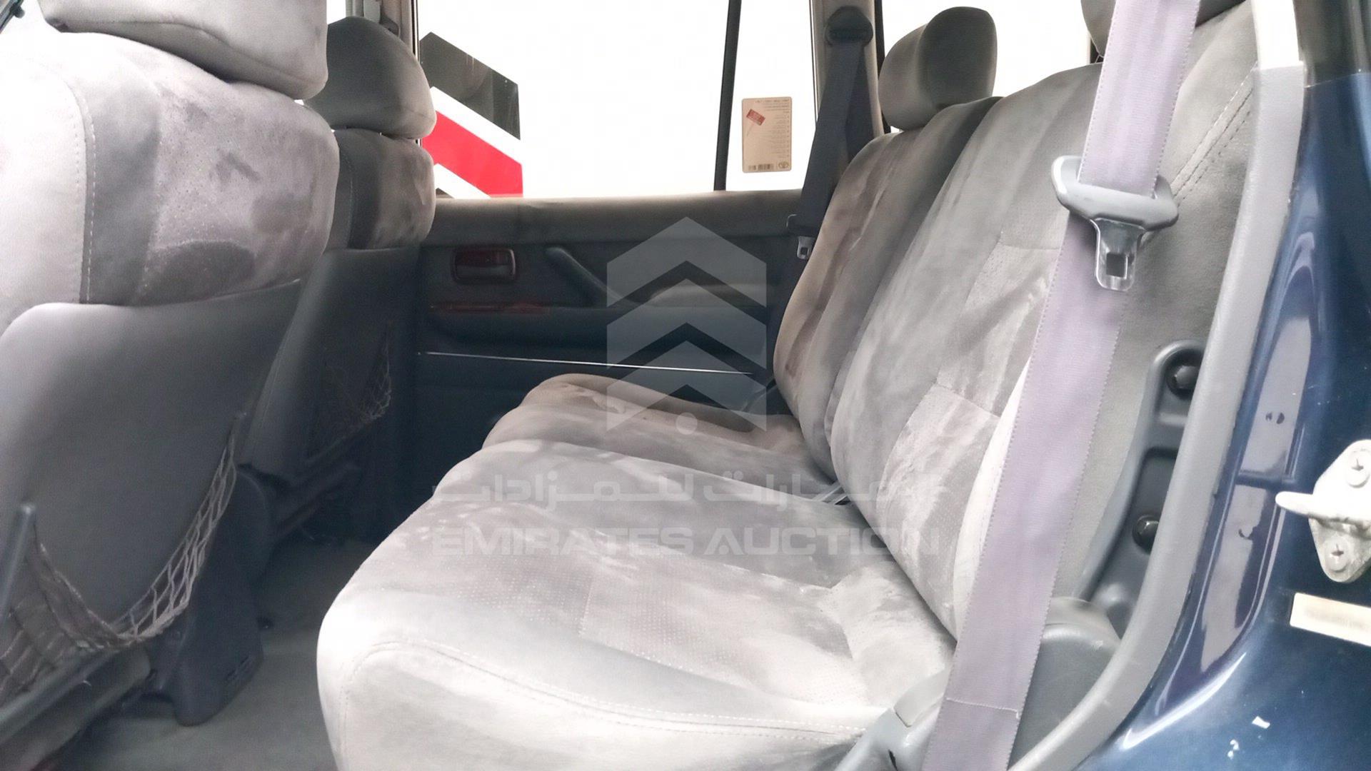 1996 TOYOTA LAND CRUISER VIN: JT3HJ85J6T0119907