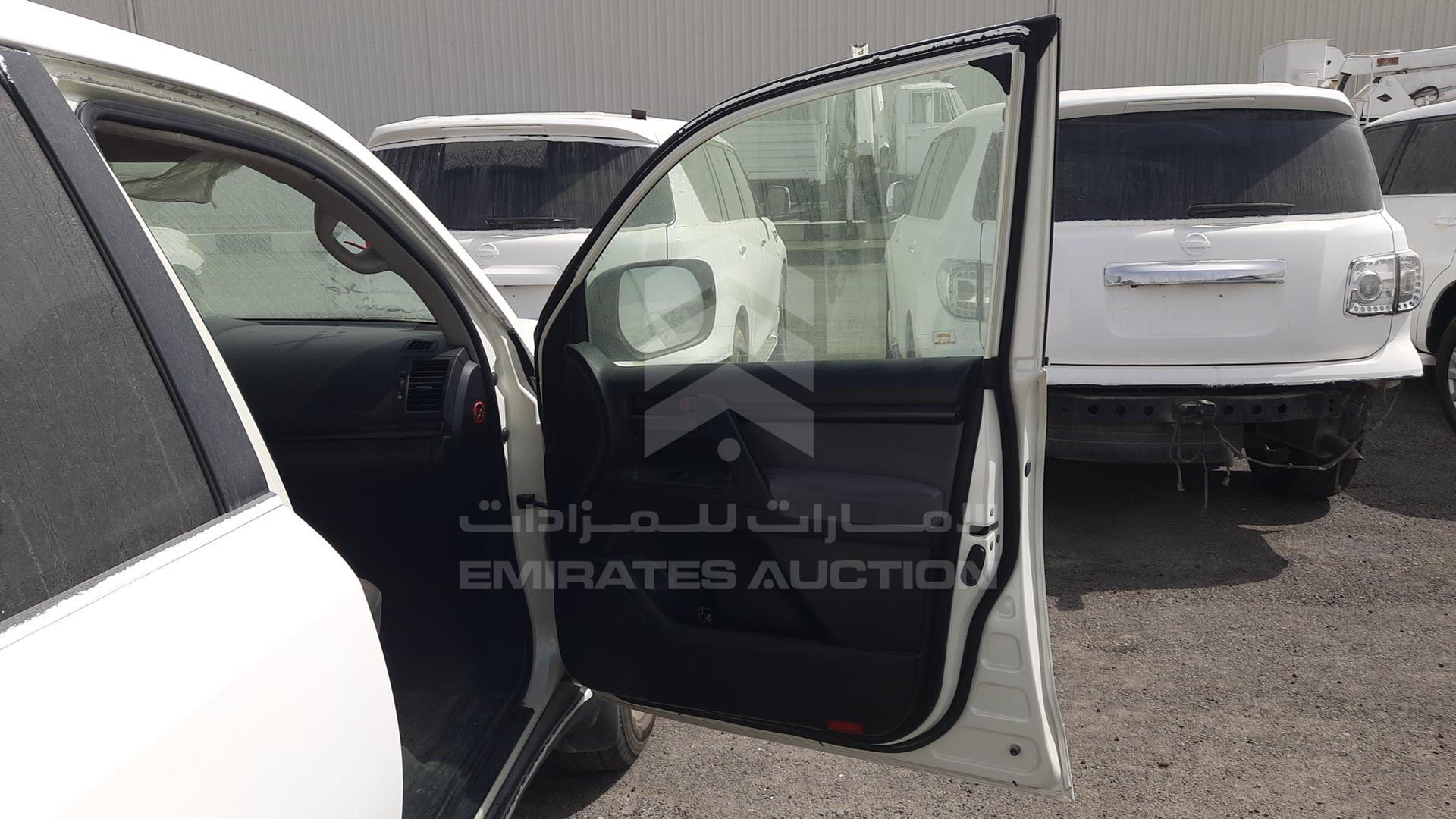 2011 TOYOTA LAND CRUISER VIN: JTMDU09J0B4035070
