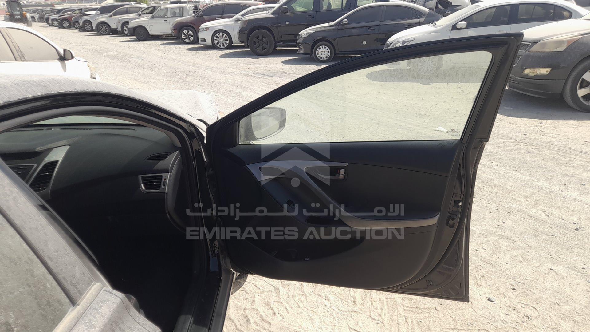 2014 HYUNDAI ELANTRA VIN: KMHDG41C8EU078891