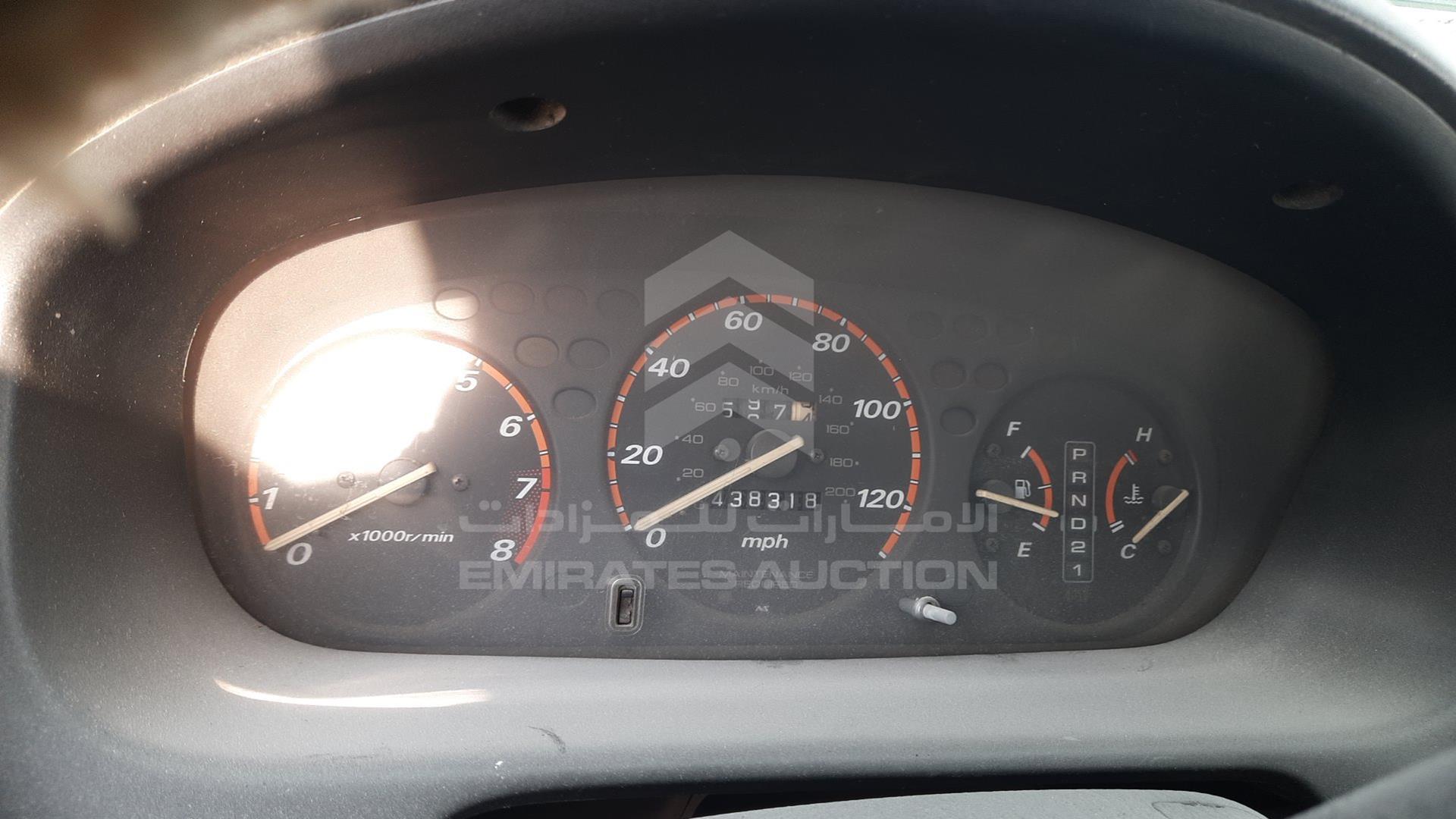 2000 HONDA CRV VIN: JHLRD2849YC003488