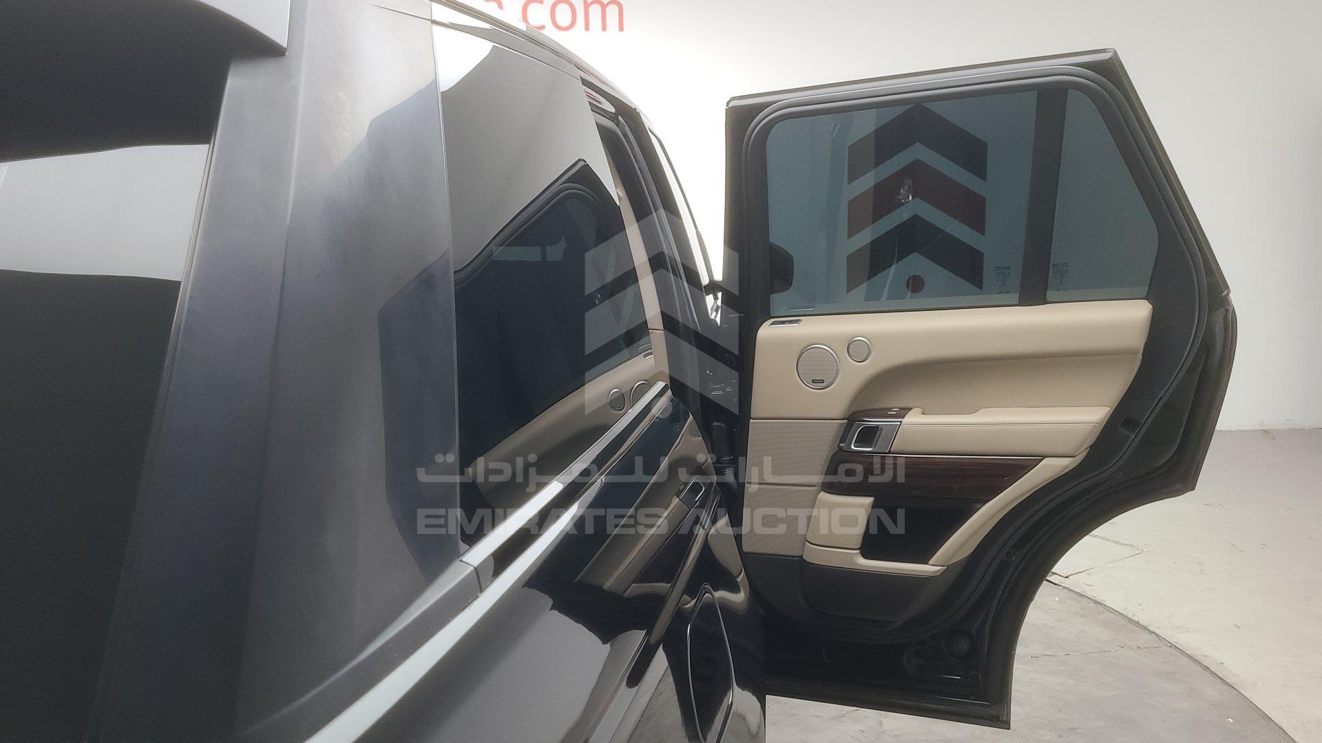 SALGA2DF6FA224083 - 2015 Range Rover Vogue - #392874