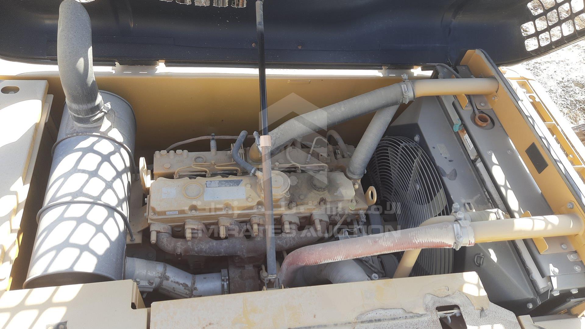 2013 CATERPILLAR 320D2L VIN: CAT0320DVDNS00296