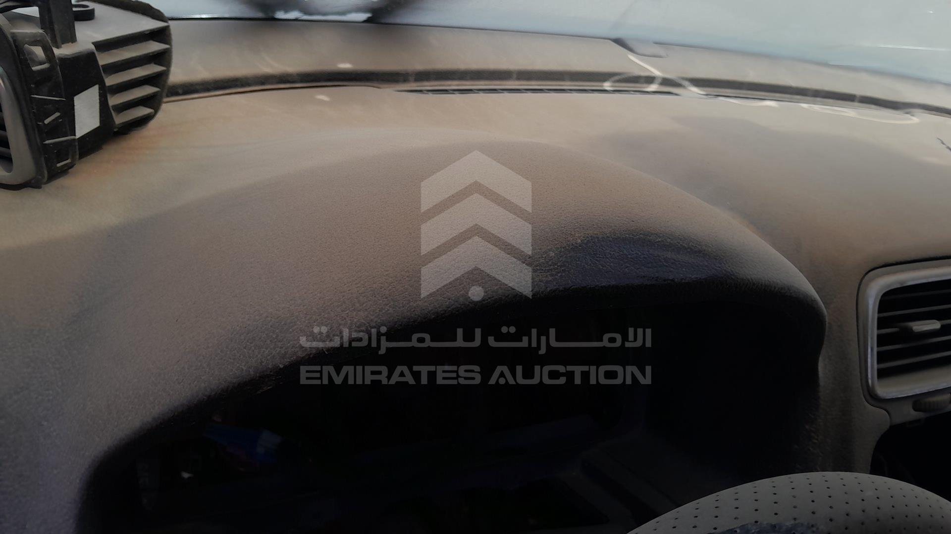 2011 VOLKSWAGEN SCIROCCO VIN: WVWBE2136BV000038