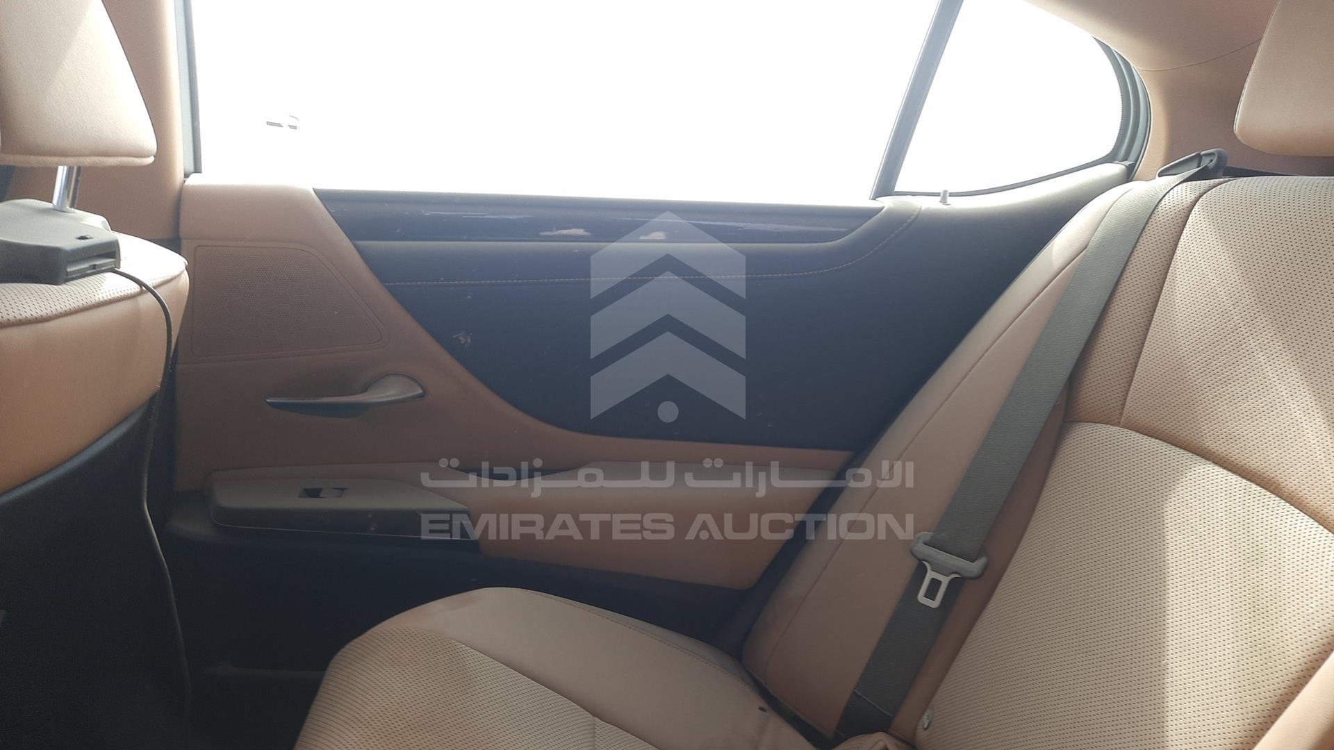 2023 LEXUS ES 300H VIN: JTHB21B11P2201207