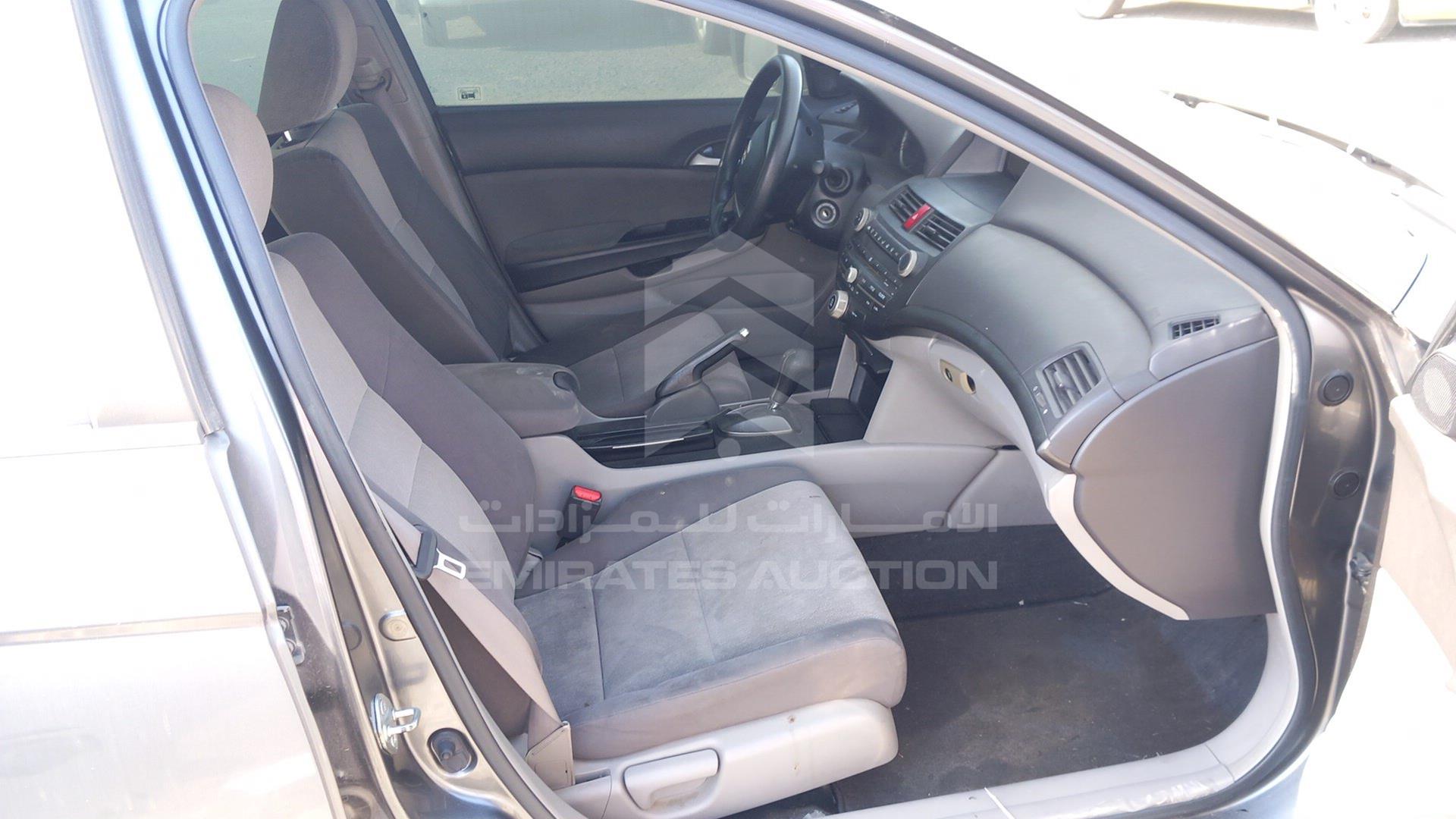 2008 HONDA ACCORD VIN: JHMCP26388C410947