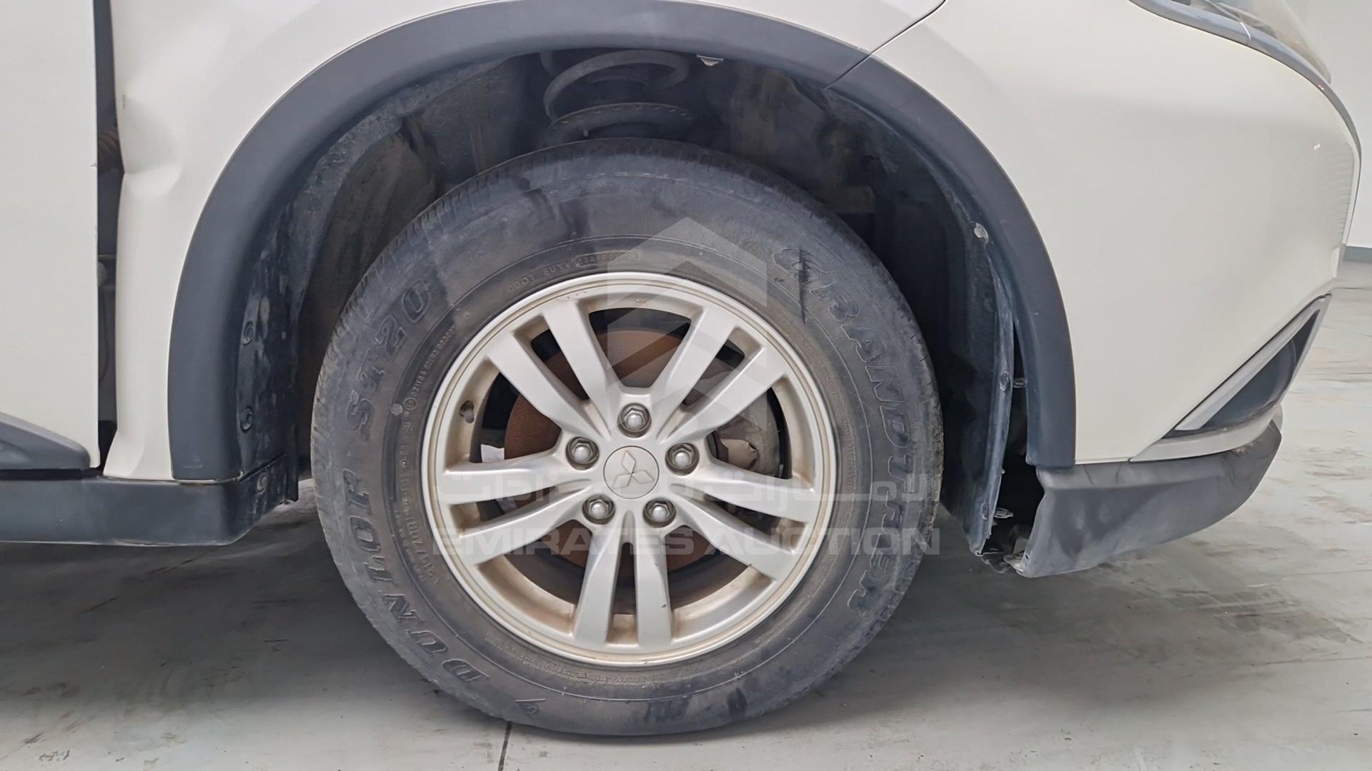 2016 MITSUBISHI OUTLANDER VIN: JMYXTGF3WGZ702666