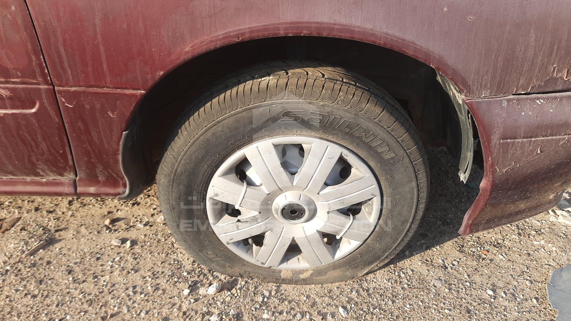 2000 NISSAN SUNNY VIN: JN1BB41S3YW000600