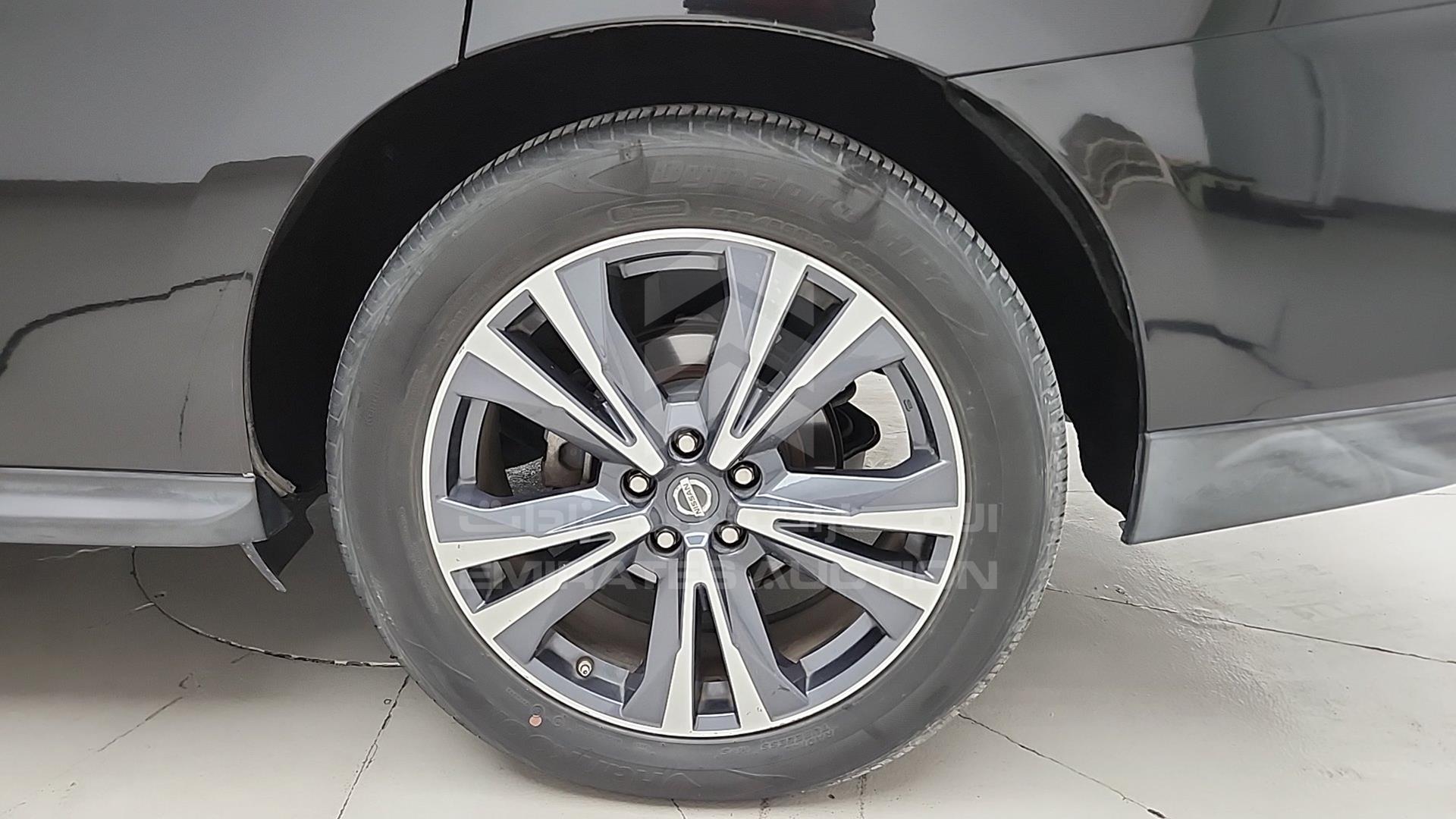 2018 NISSAN PATHFINDER VIN: 5N1DR2M52JC600894