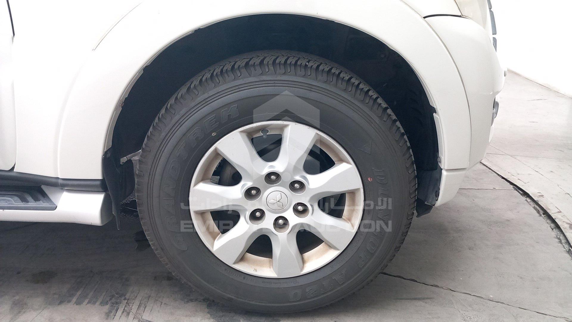2016 MITSUBISHI PAJERO VIN: JMYMRV85WGJ709722
