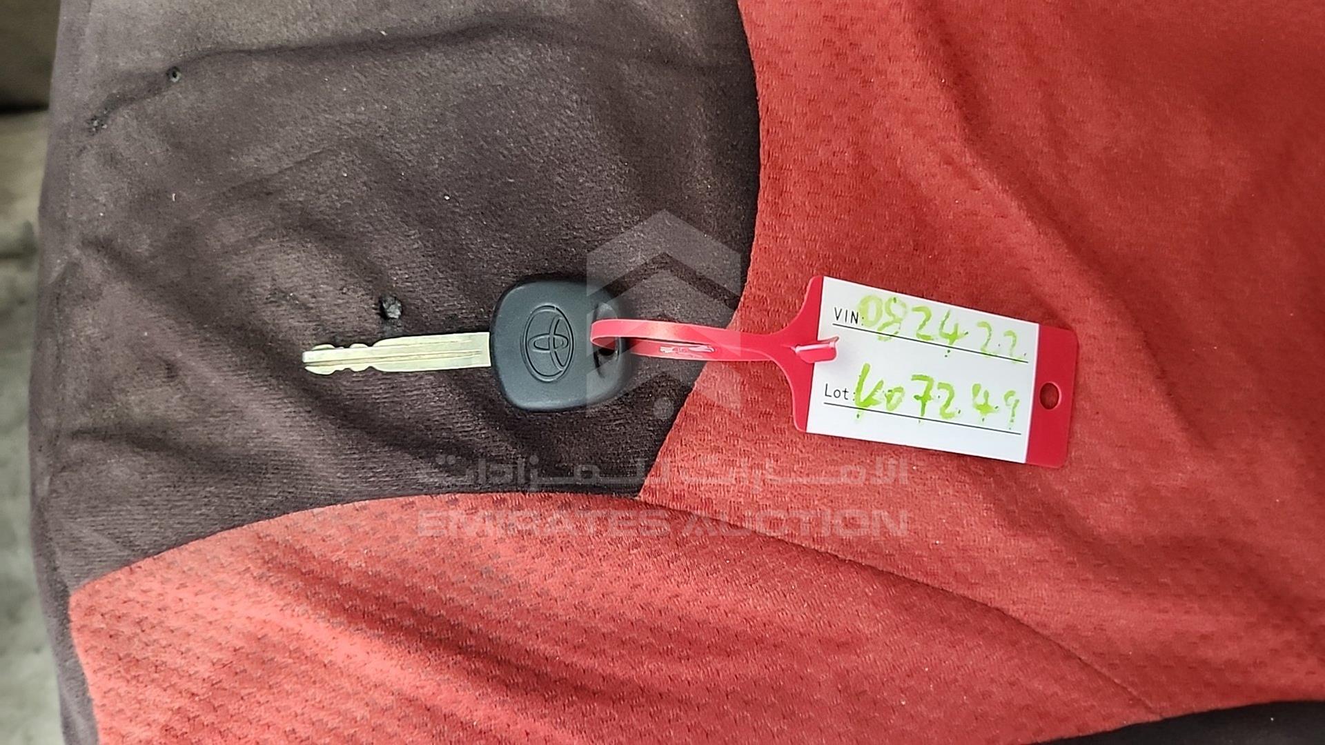 2005 TOYOTA ECHO VIN: JTDBW123050082422