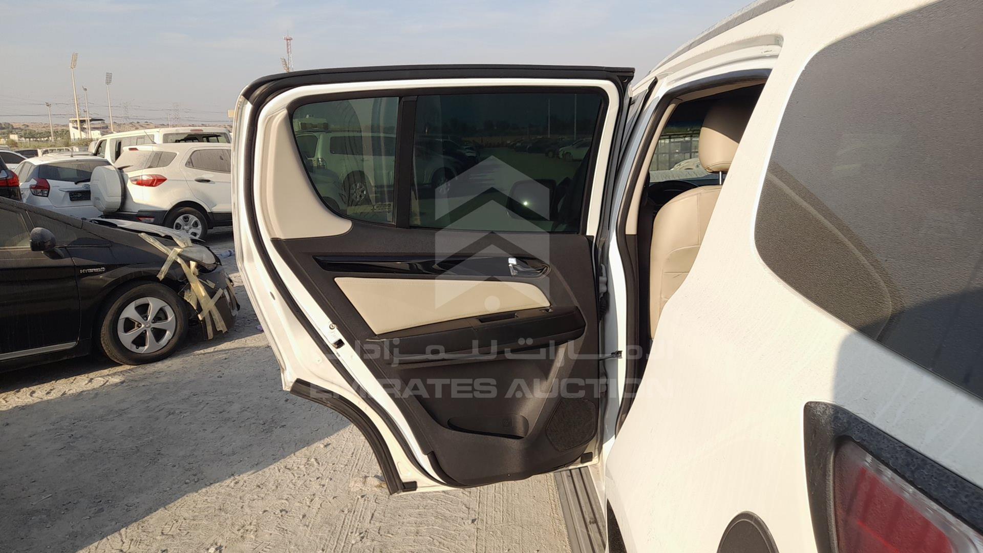 2018 CHEVROLET TRAILBLAZER VIN: MMM156PB8JH612497