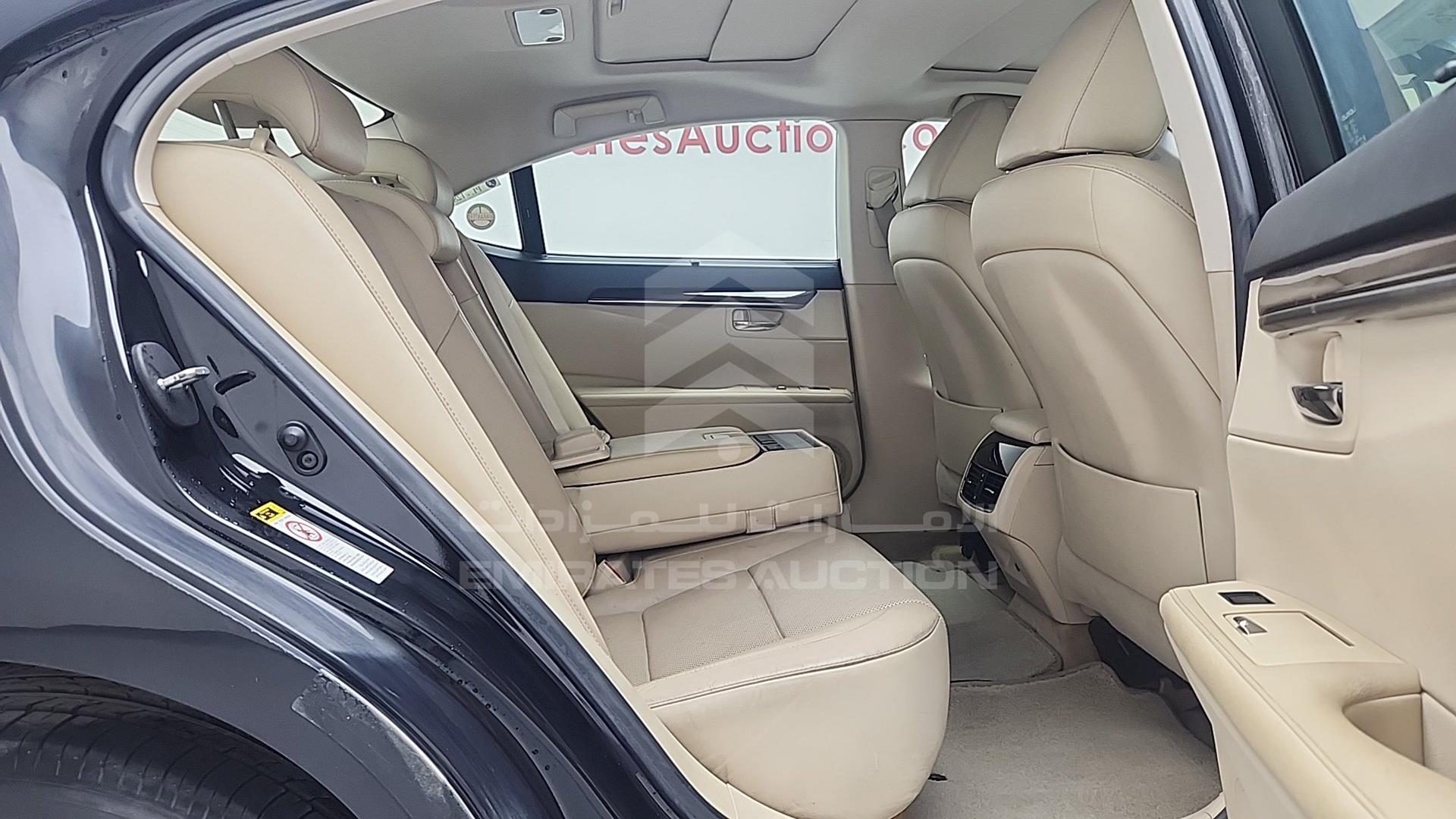 2014 LEXUS ES 350 VIN: JTHBK1GG7E2113613