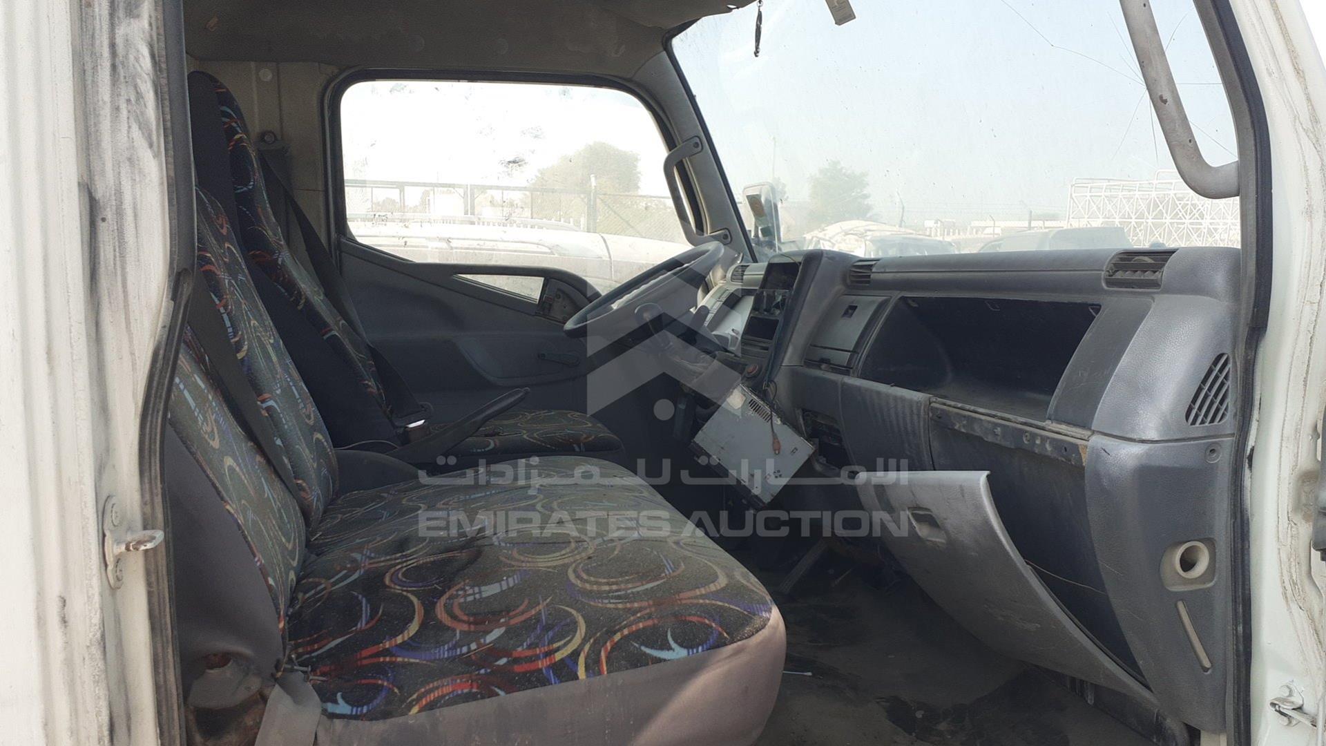 2005 MITSUBISHI CANTER VIN: JL6BCE6J45K003922