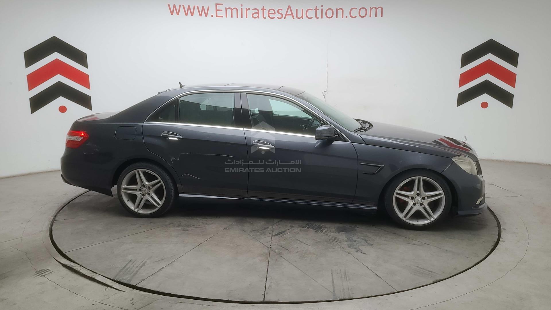 2010 MERCEDES E 200 VIN: WDDHF4JB6AA181485